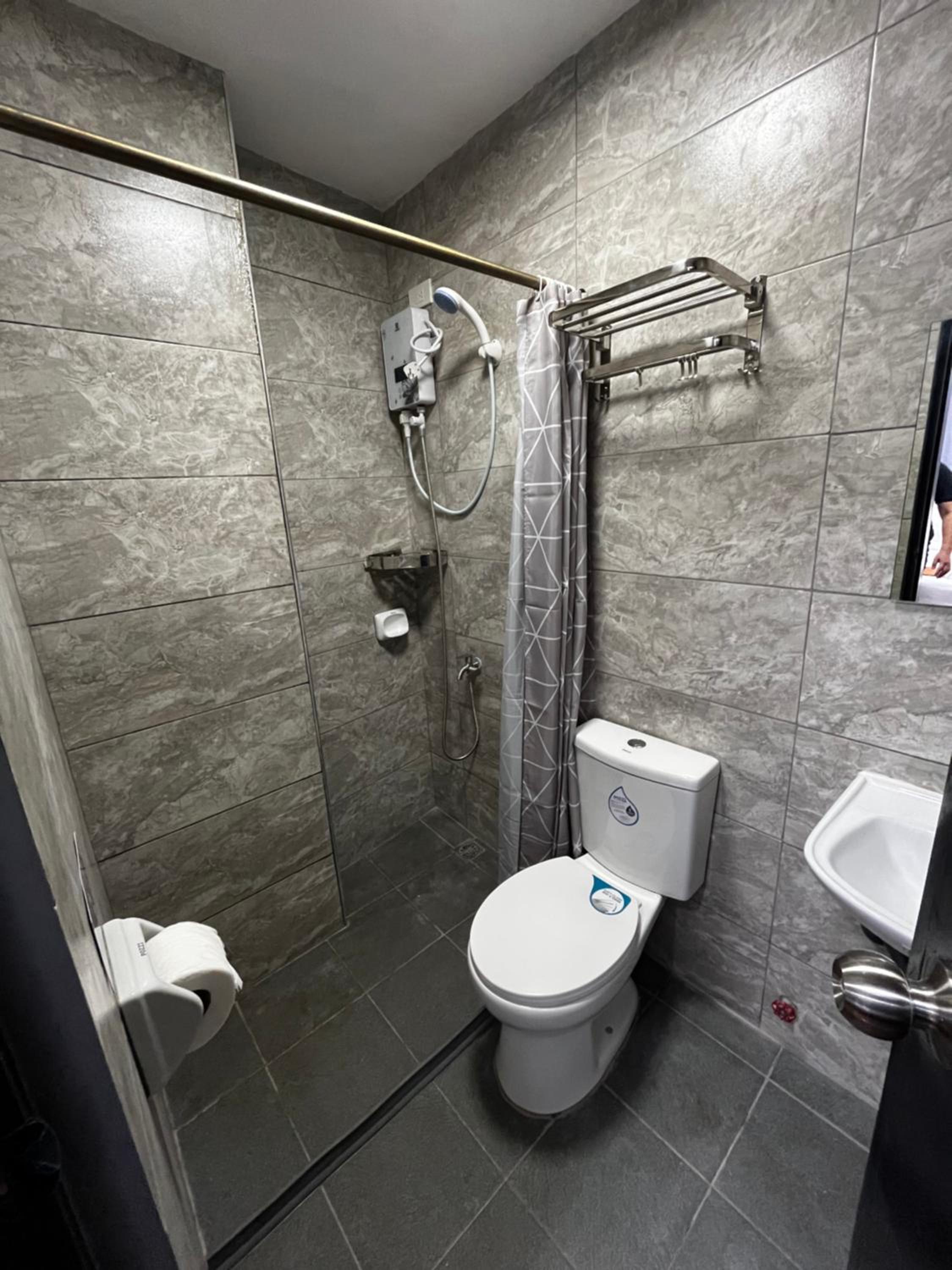 Budget Double Room photo 2