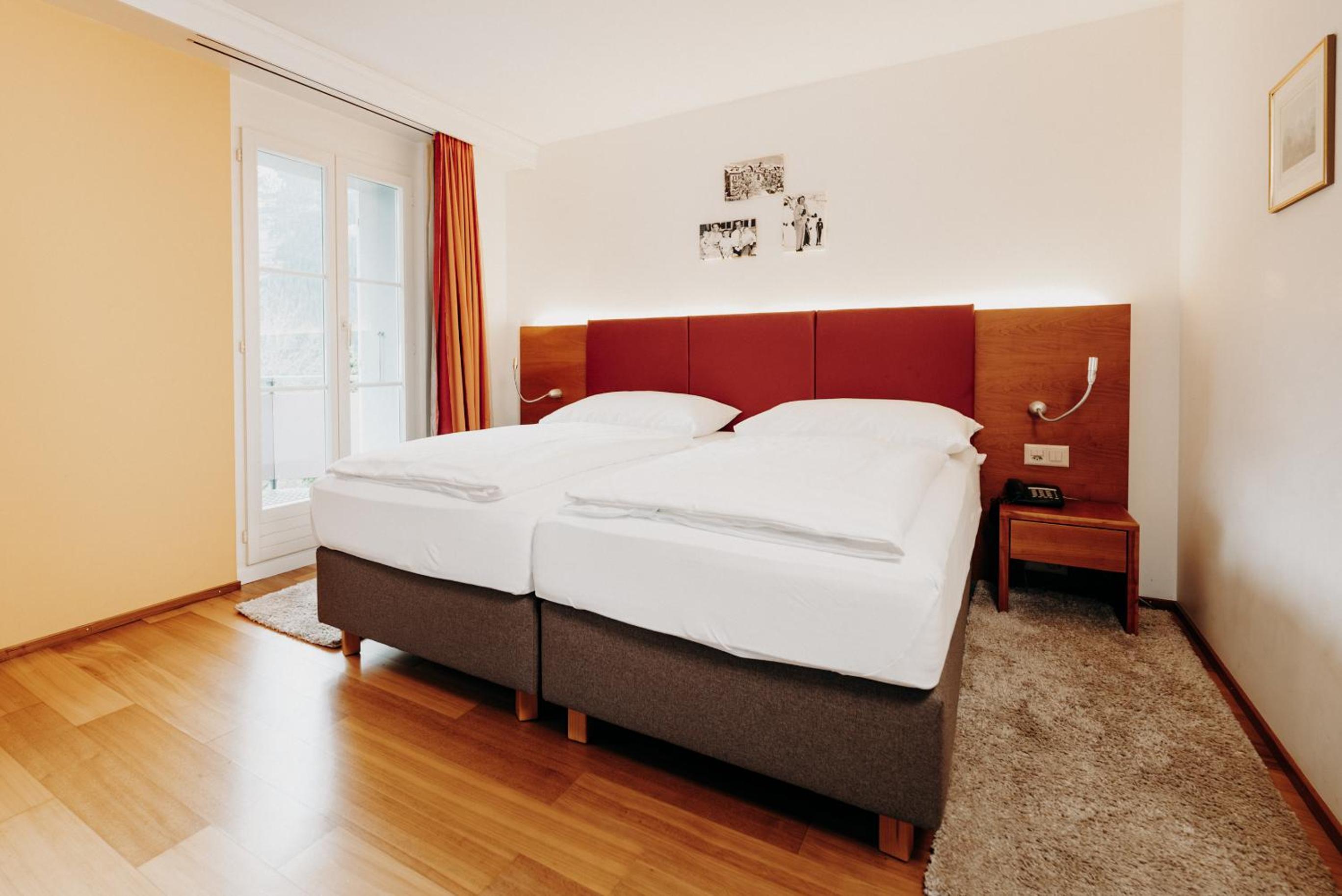 Junior Suite with Balcony and Mountain View photo 3