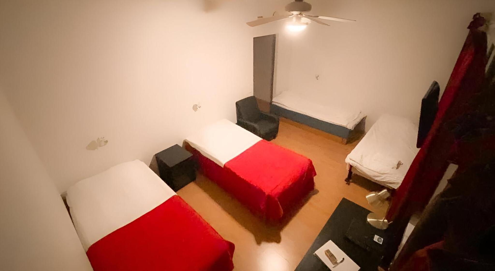 Standard Double Room - Photo 6