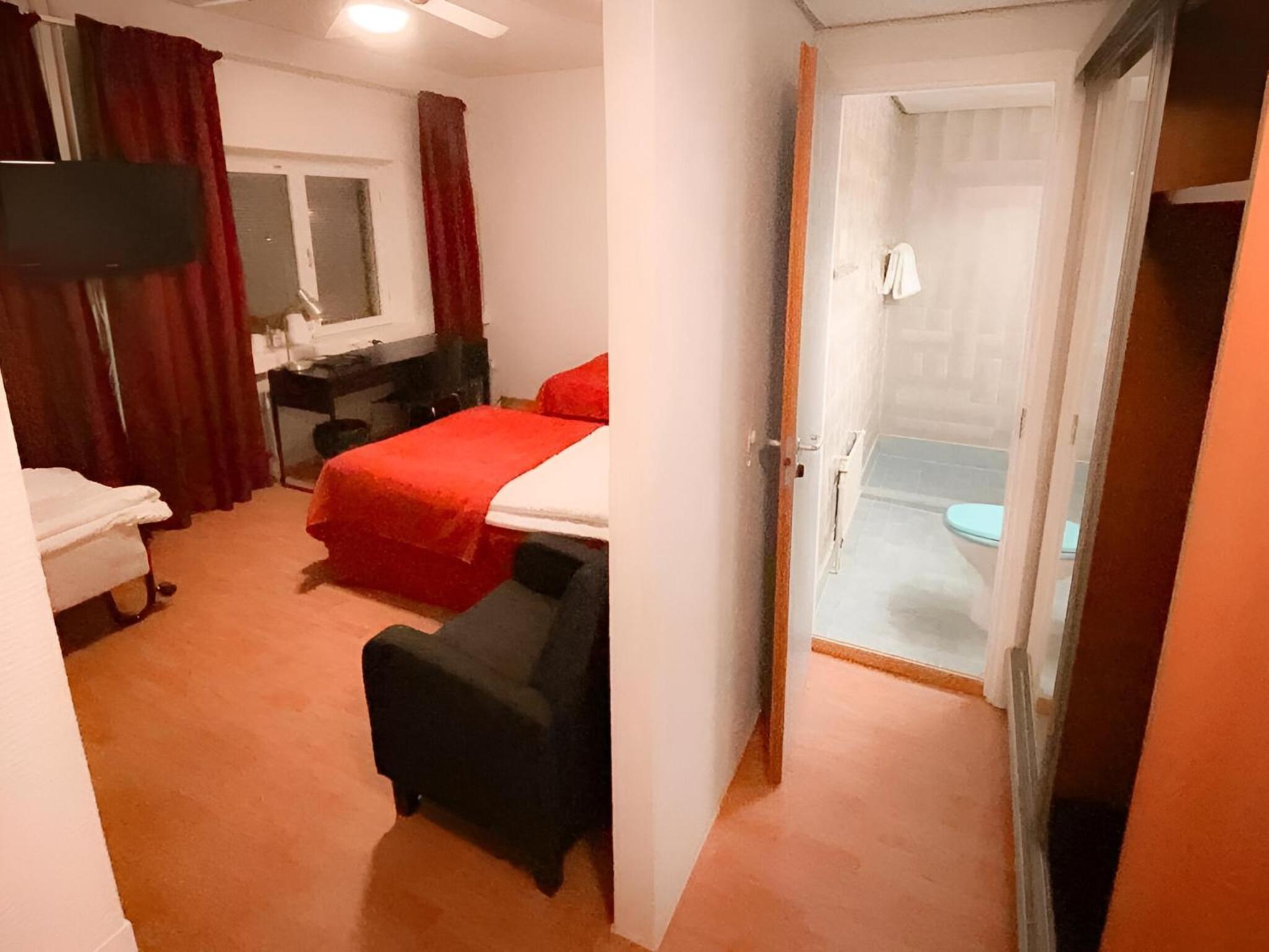 Triple Room - Photo 7