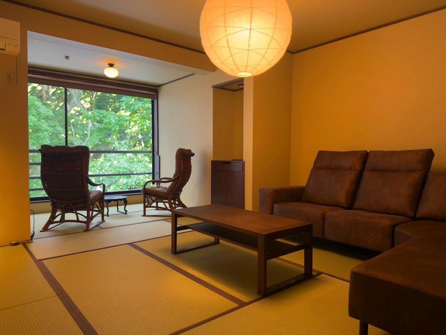 Suite with Spa Bath photo 1
