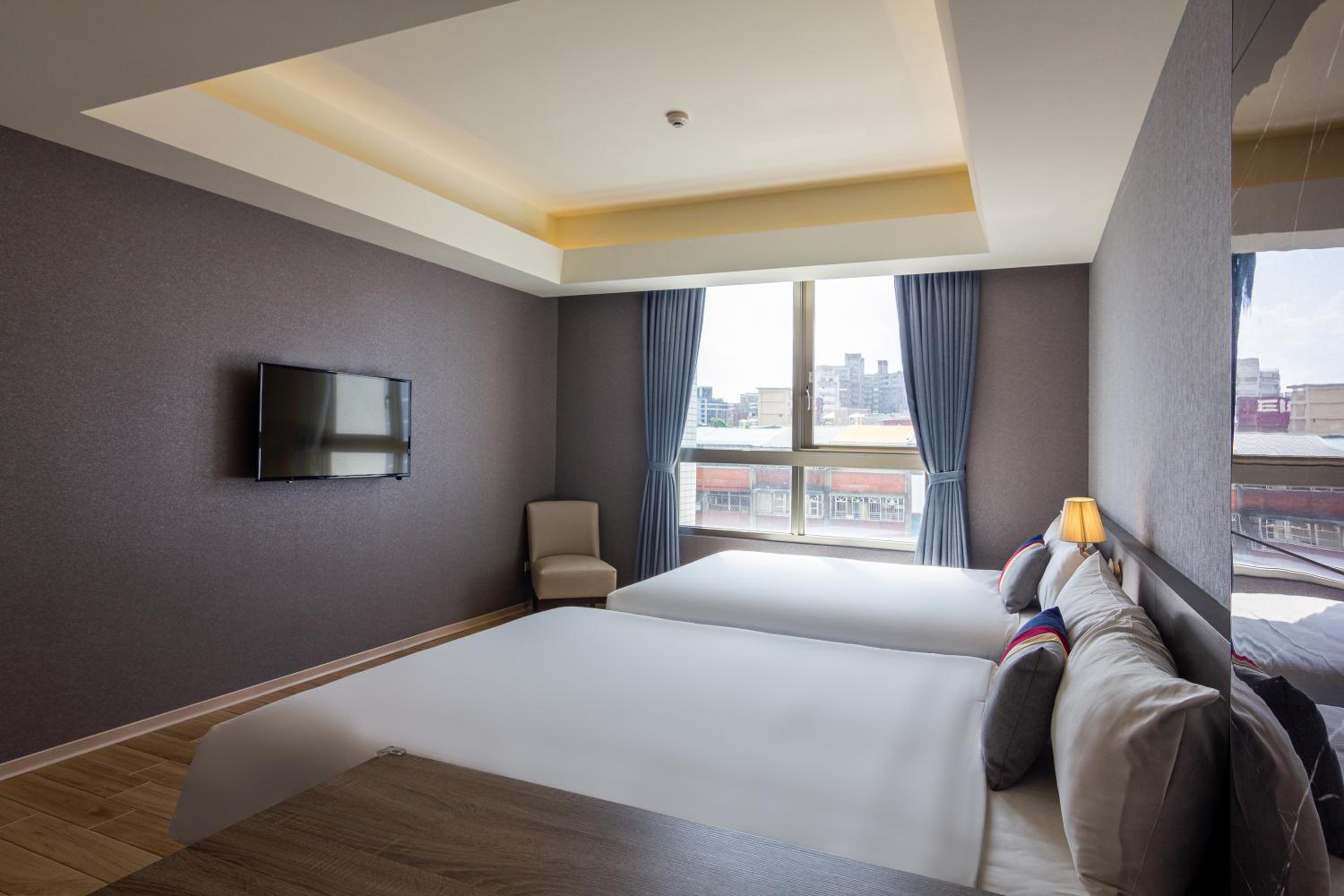Superior Quadruple Room photo 2