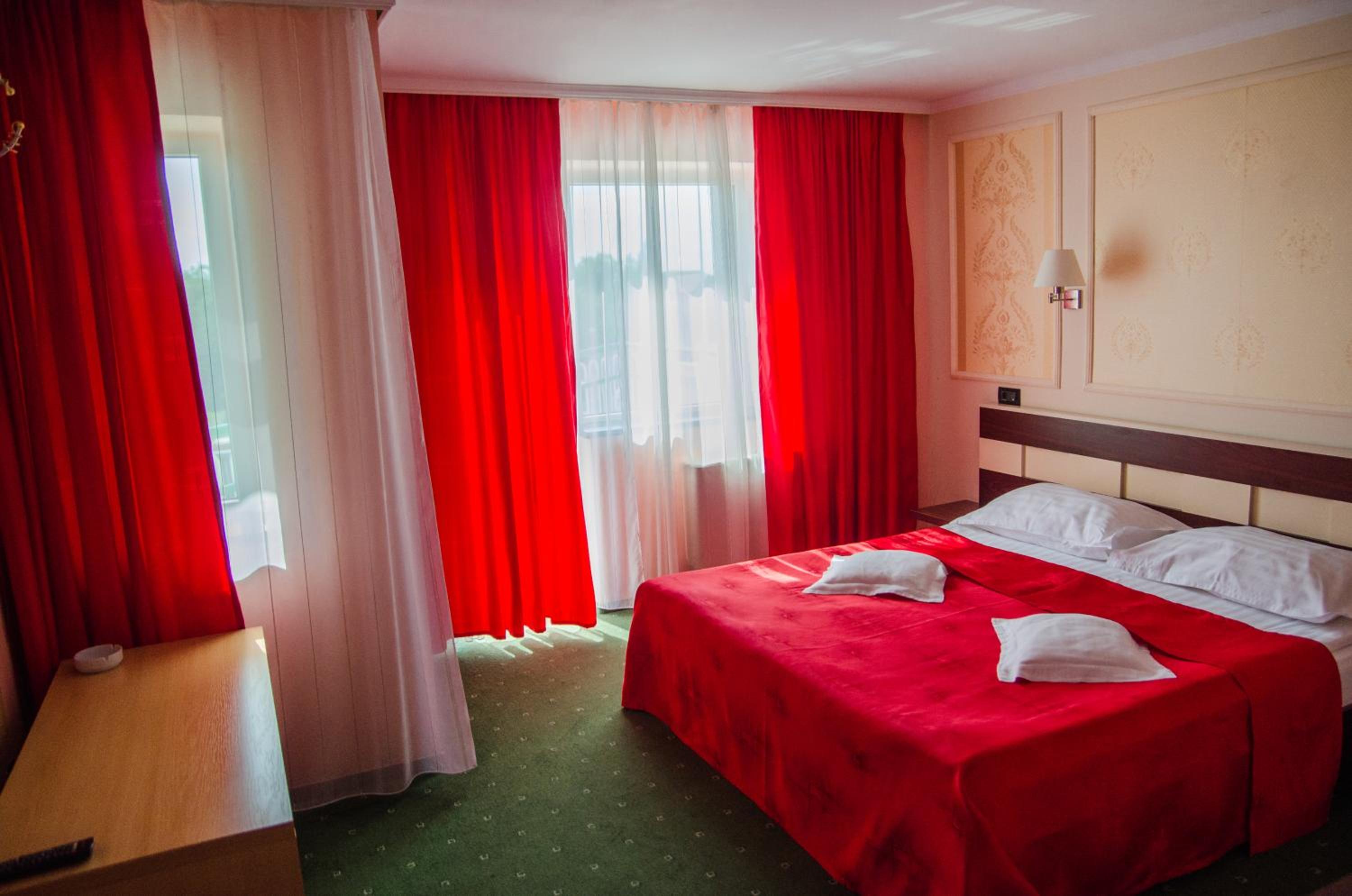 Suite - Photo 6