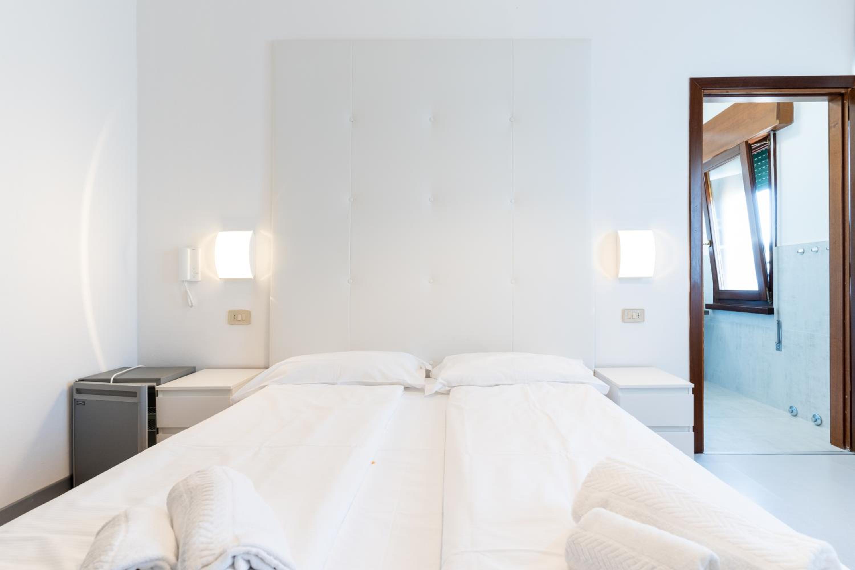 Superior Double Room - Photo 7