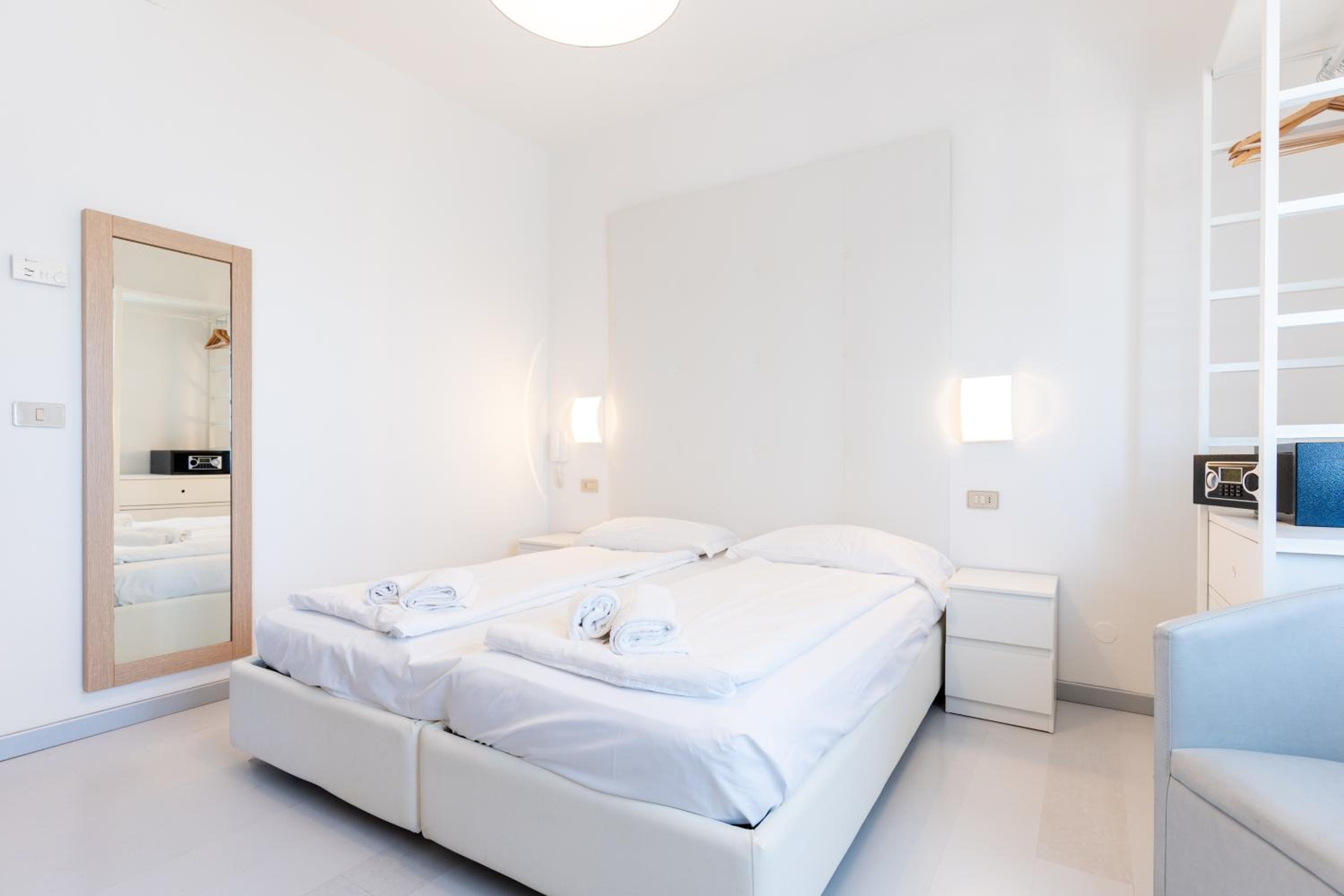 Superior Double Room - Photo 1