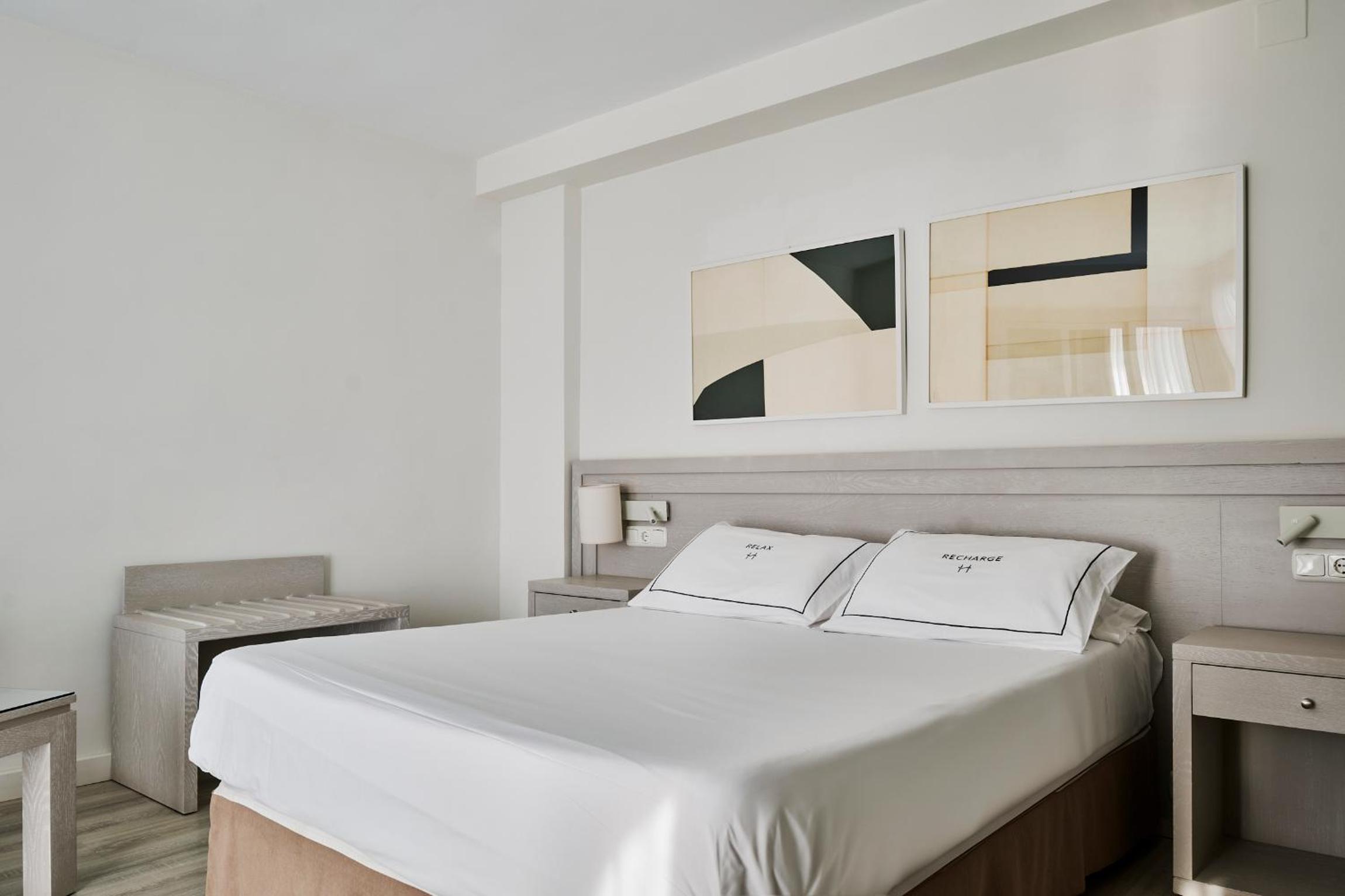 Panoramic Room with front sea view and hot tub on the terrace photo 3