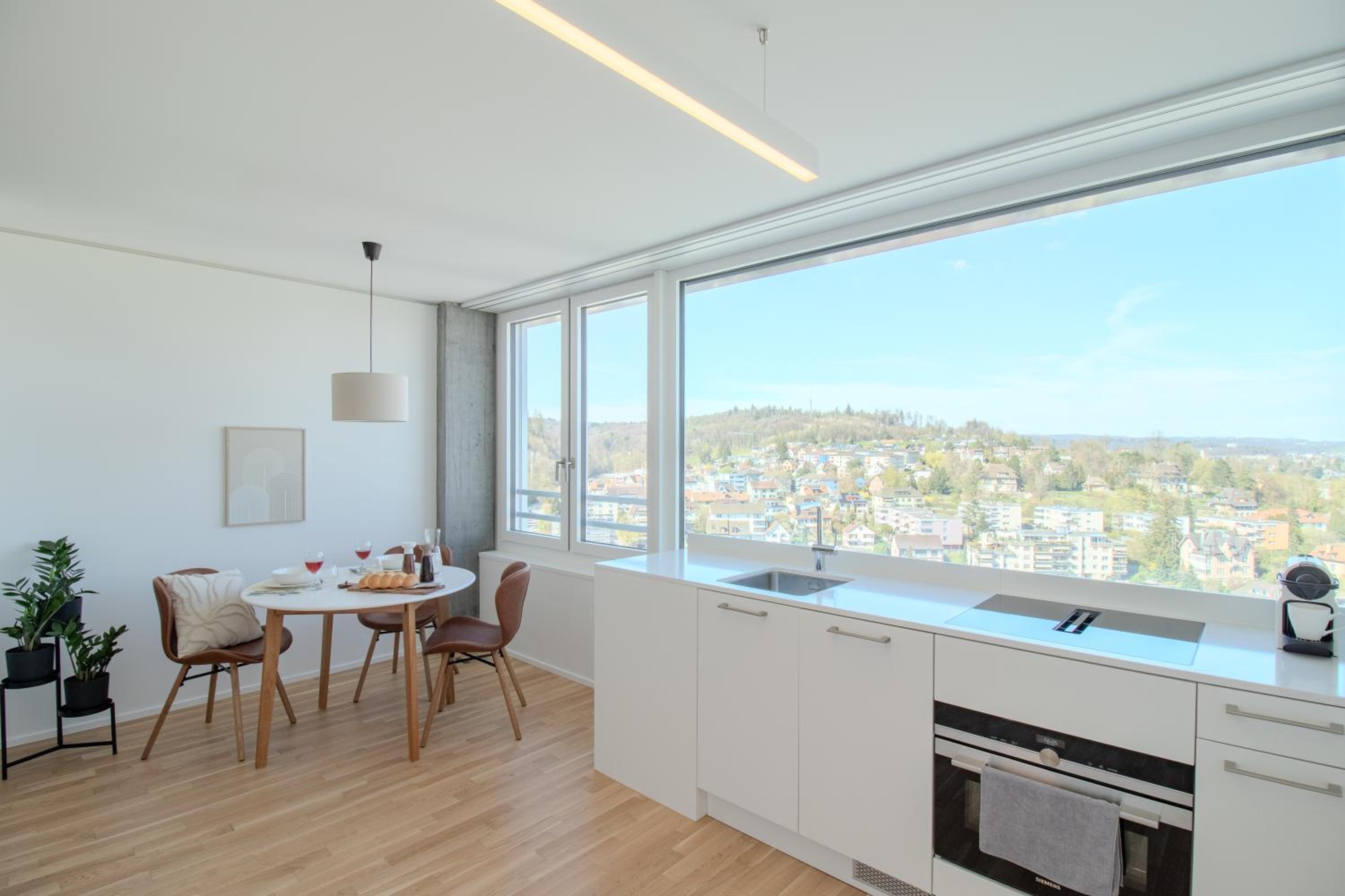 Studio Apartment with One Double Bed