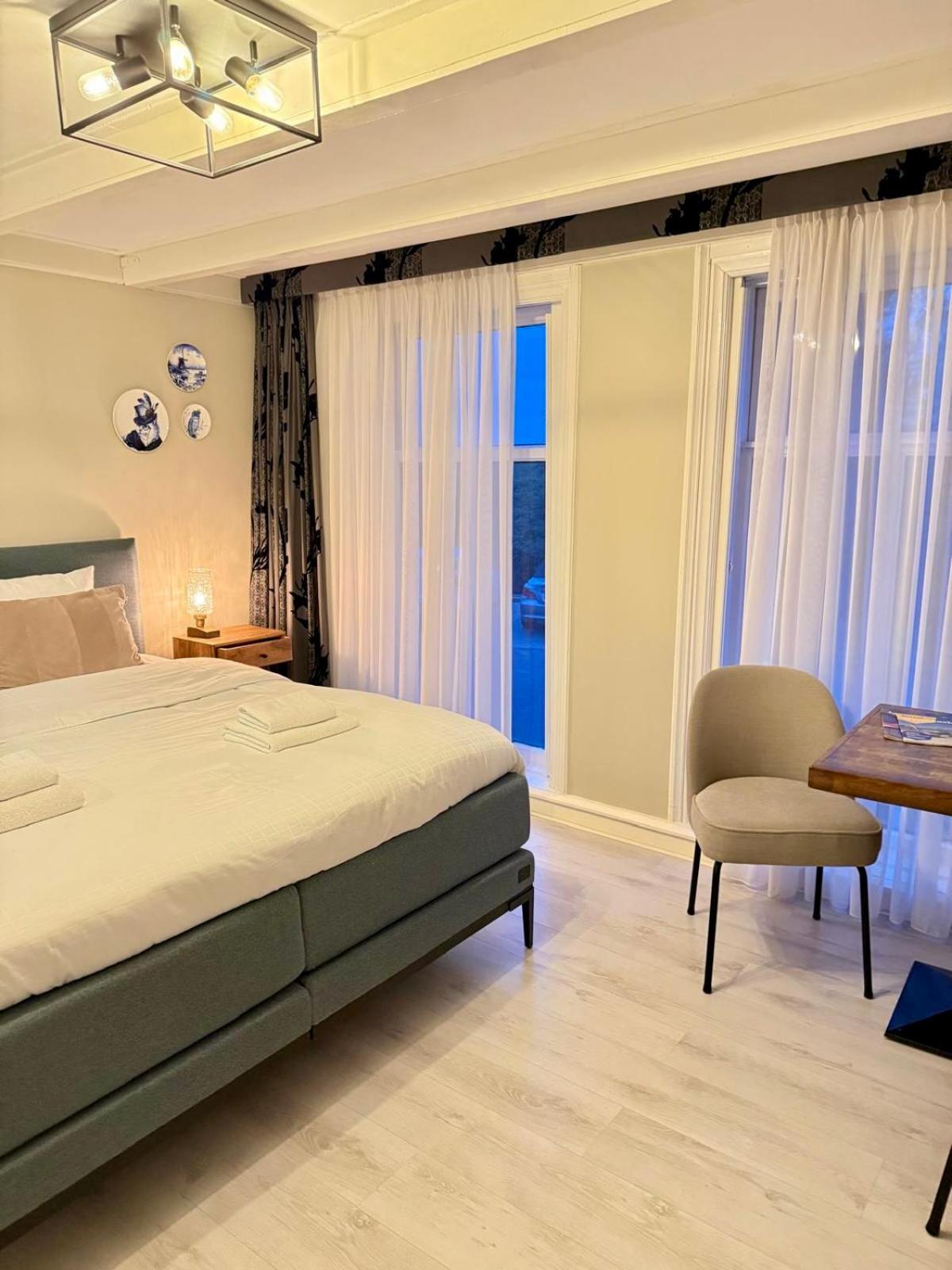 Deluxe Room photo 1