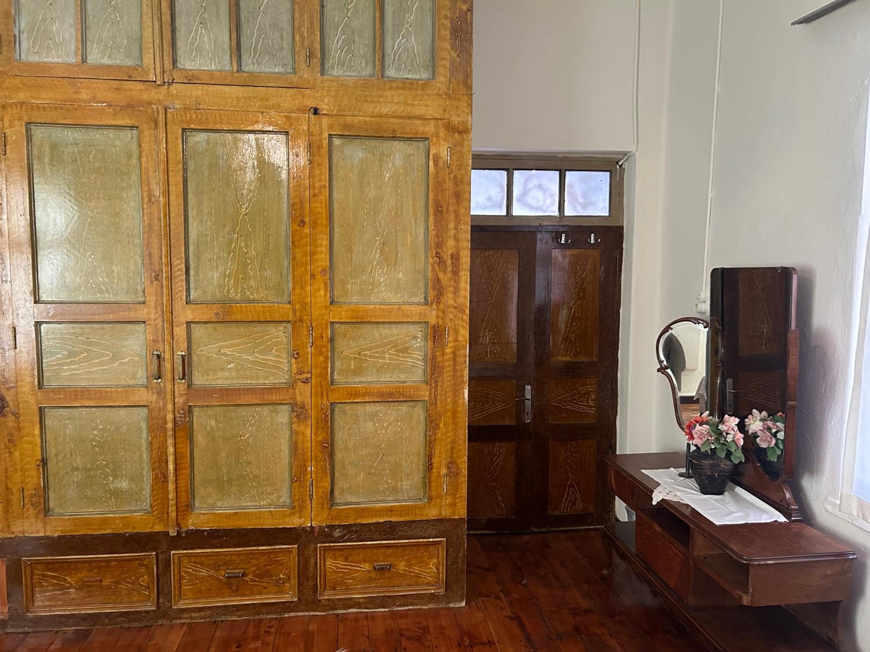 Family Room - Photo 1