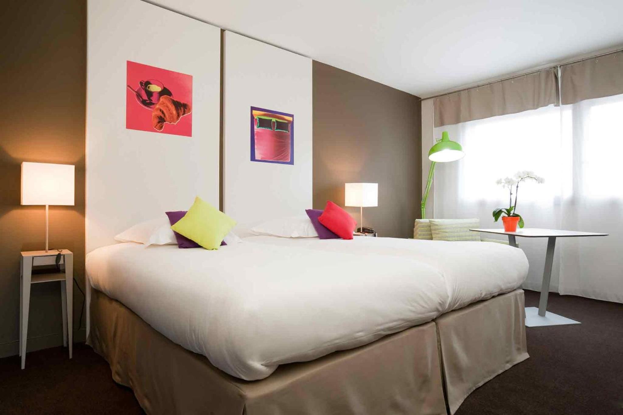 Twin Room - Photo 2