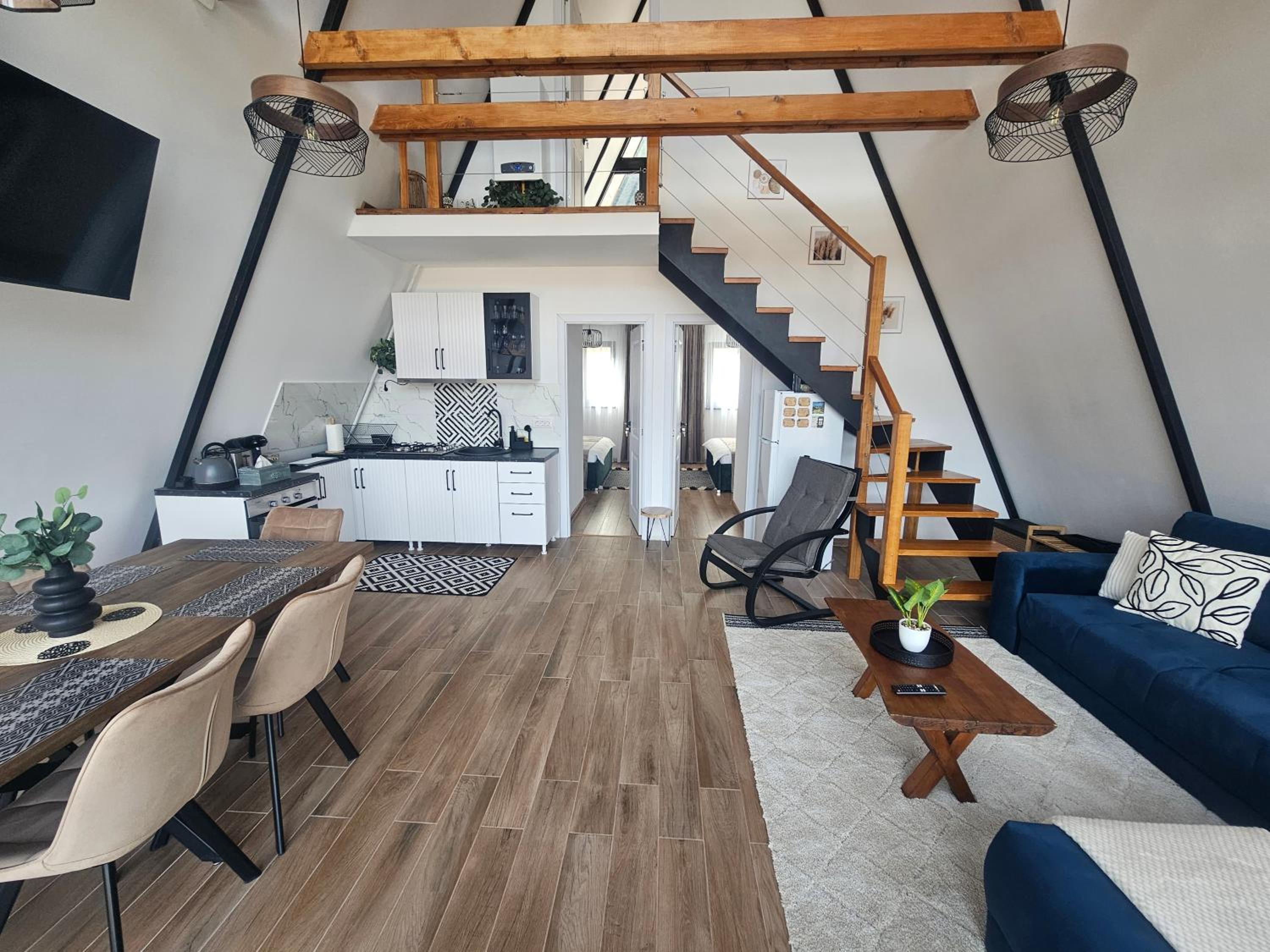Three-Bedroom Chalet photo 1