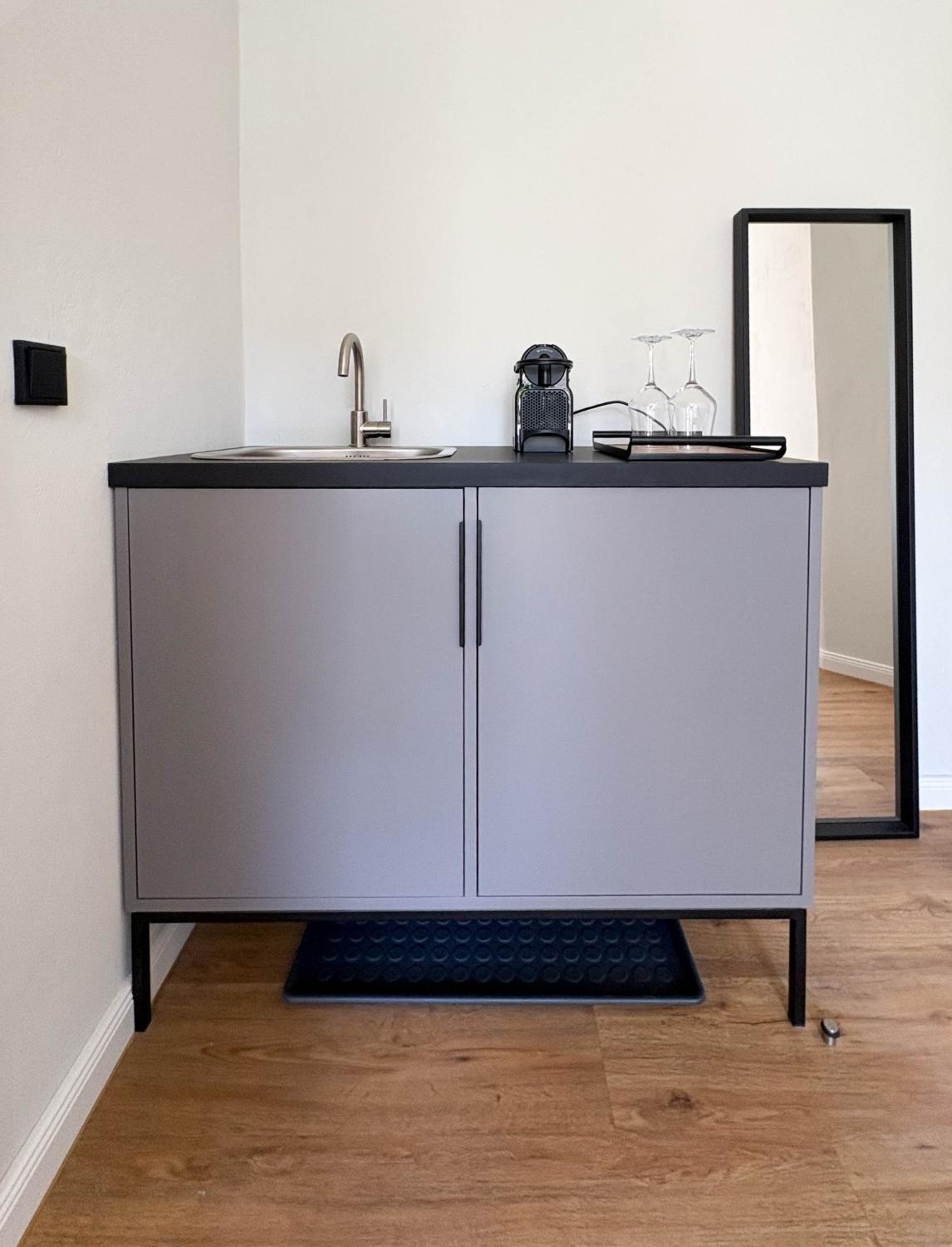 Double Room with Private Bathroom - Photo 7