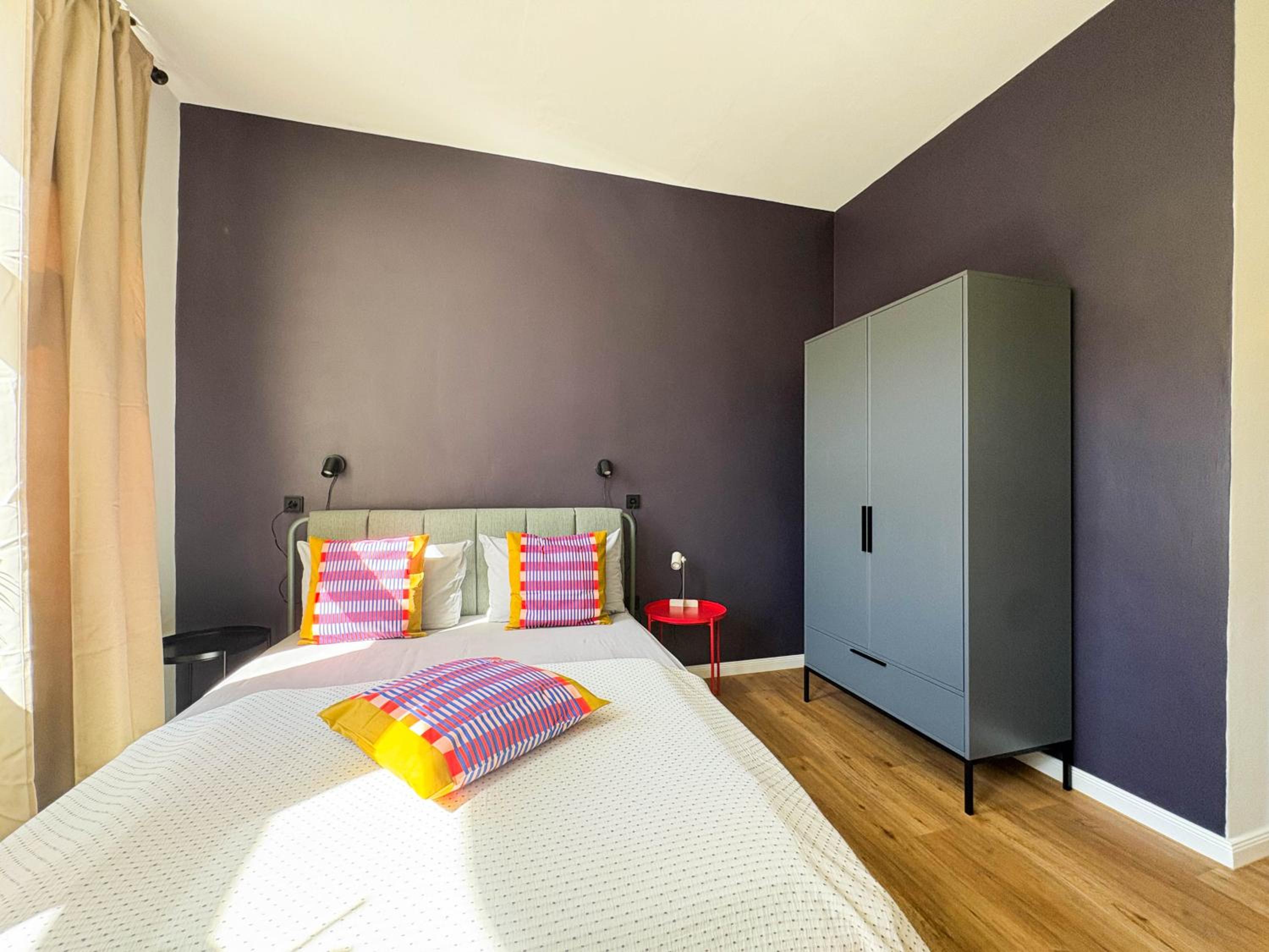 Double Room with Private Bathroom thumbnail 5