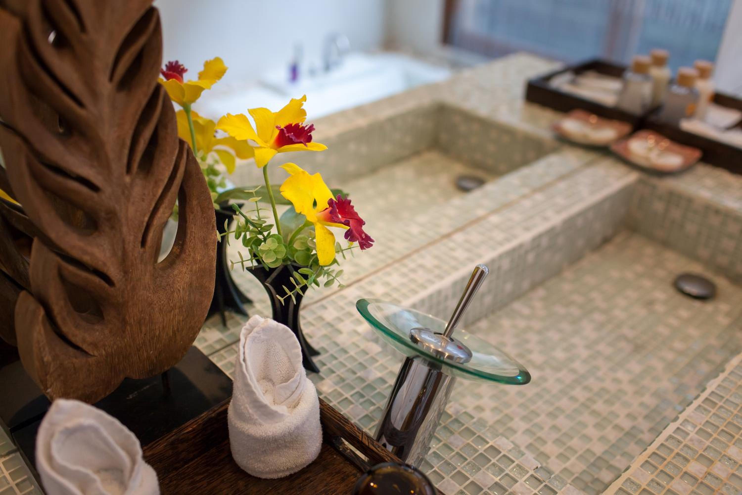 Junior Suite with Private Plunge Pool - Photo 7