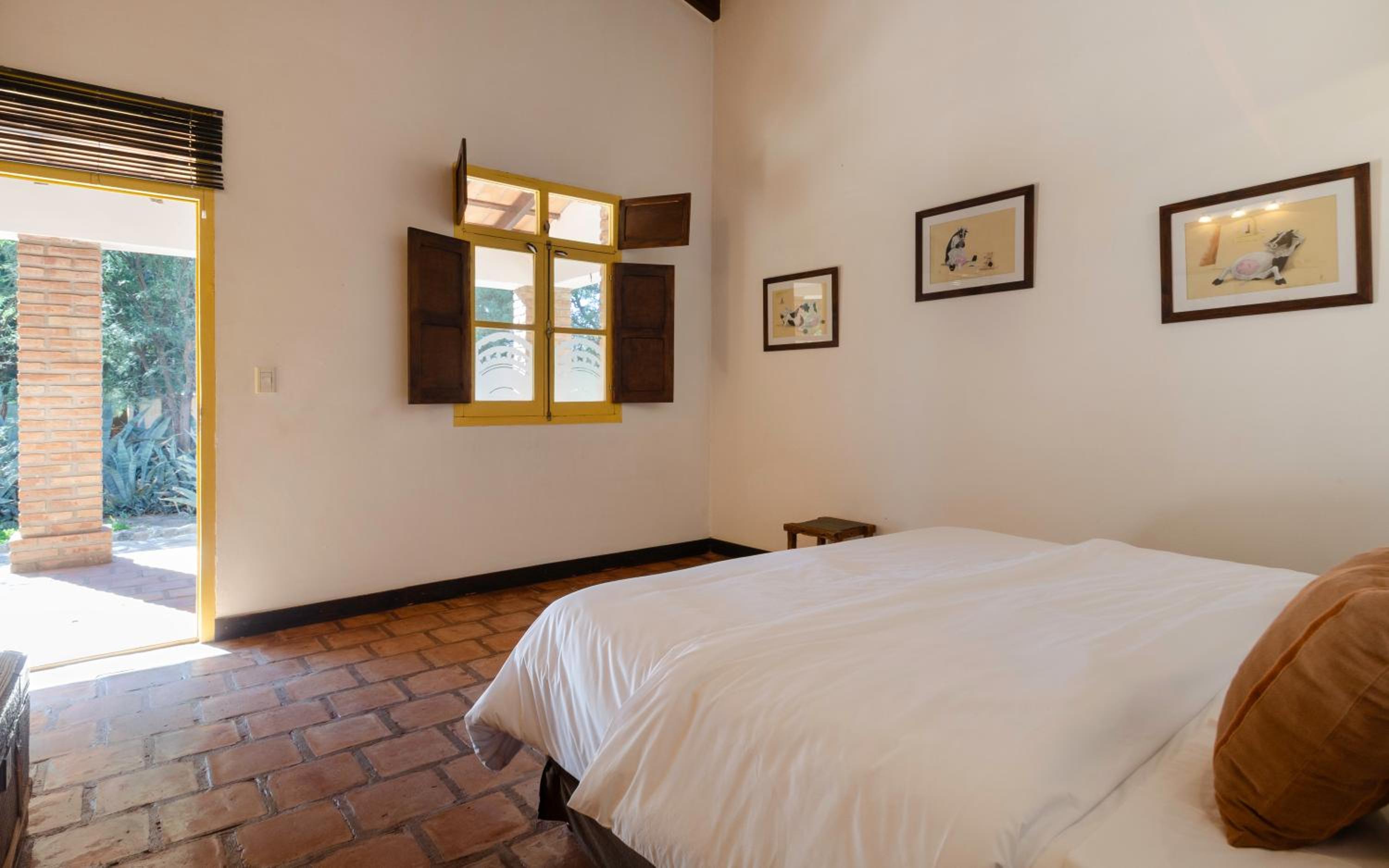Superior Triple Room photo 3