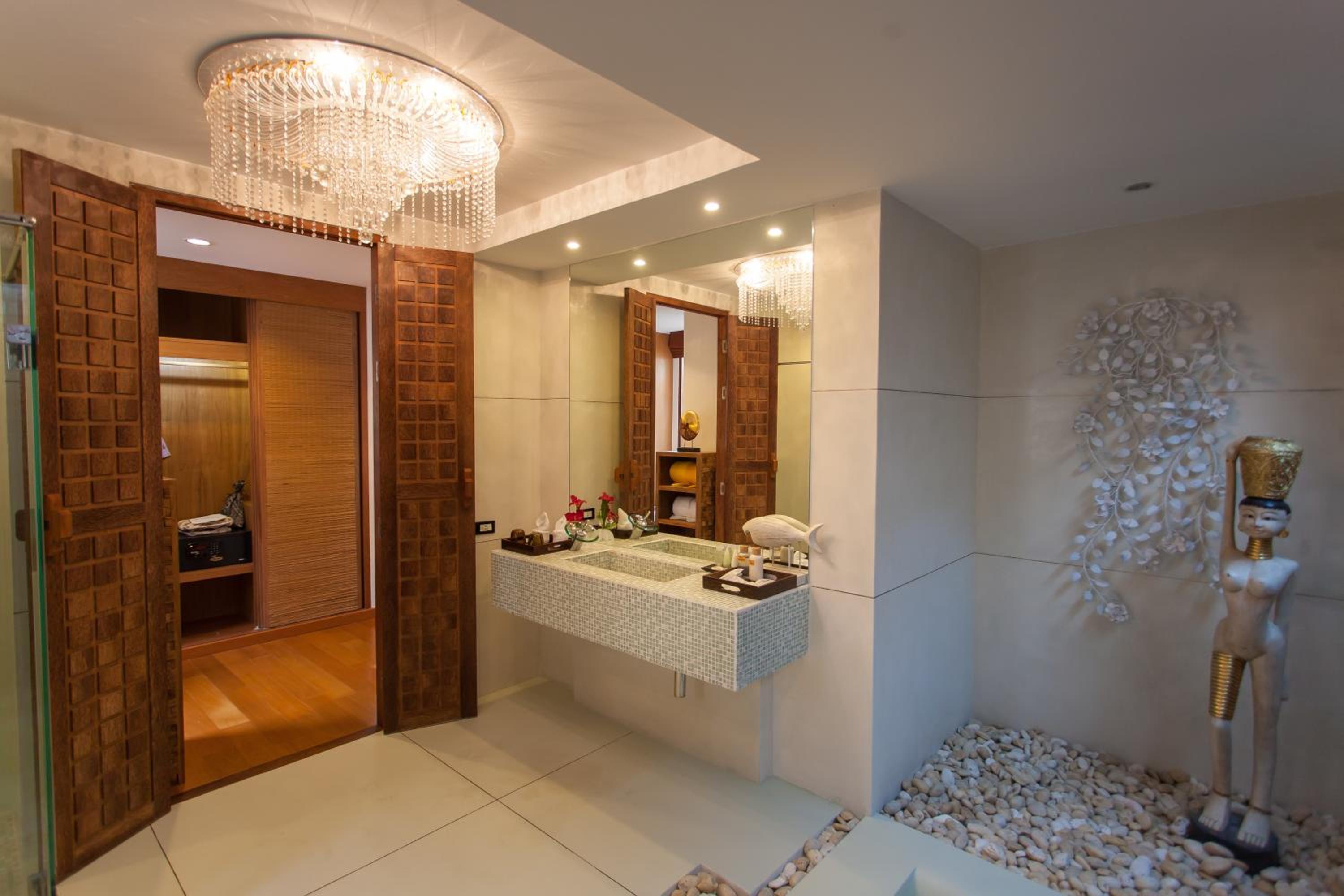 Grand Sunset Suite Pool Villa - Photo 4