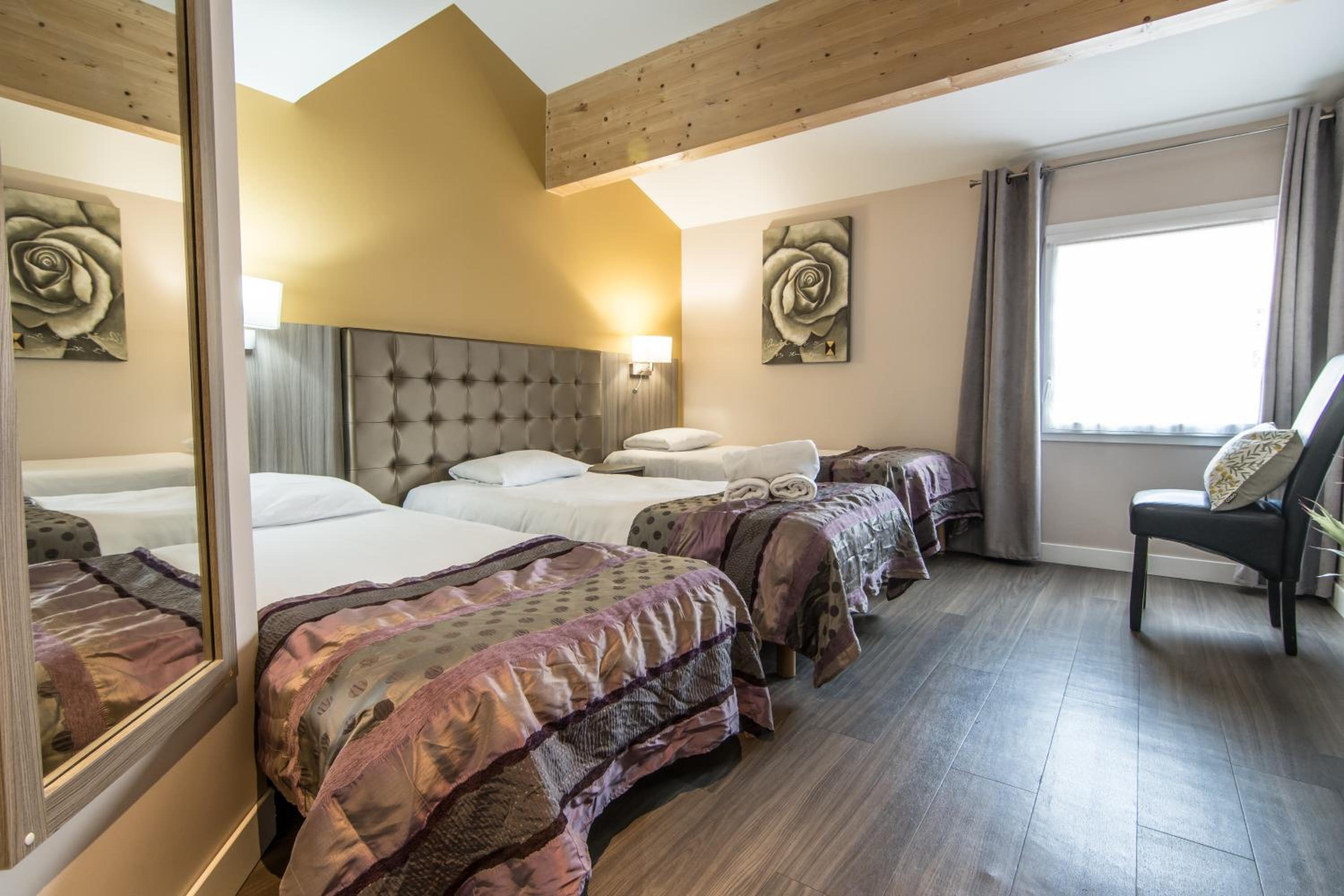 Superior Twin Room - Photo 3