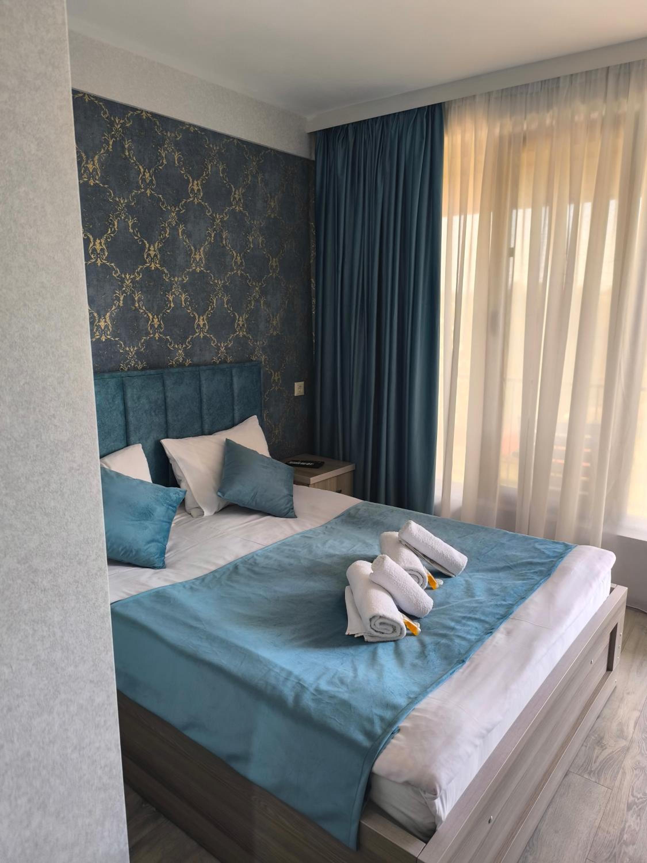Budget Double Room photo 2