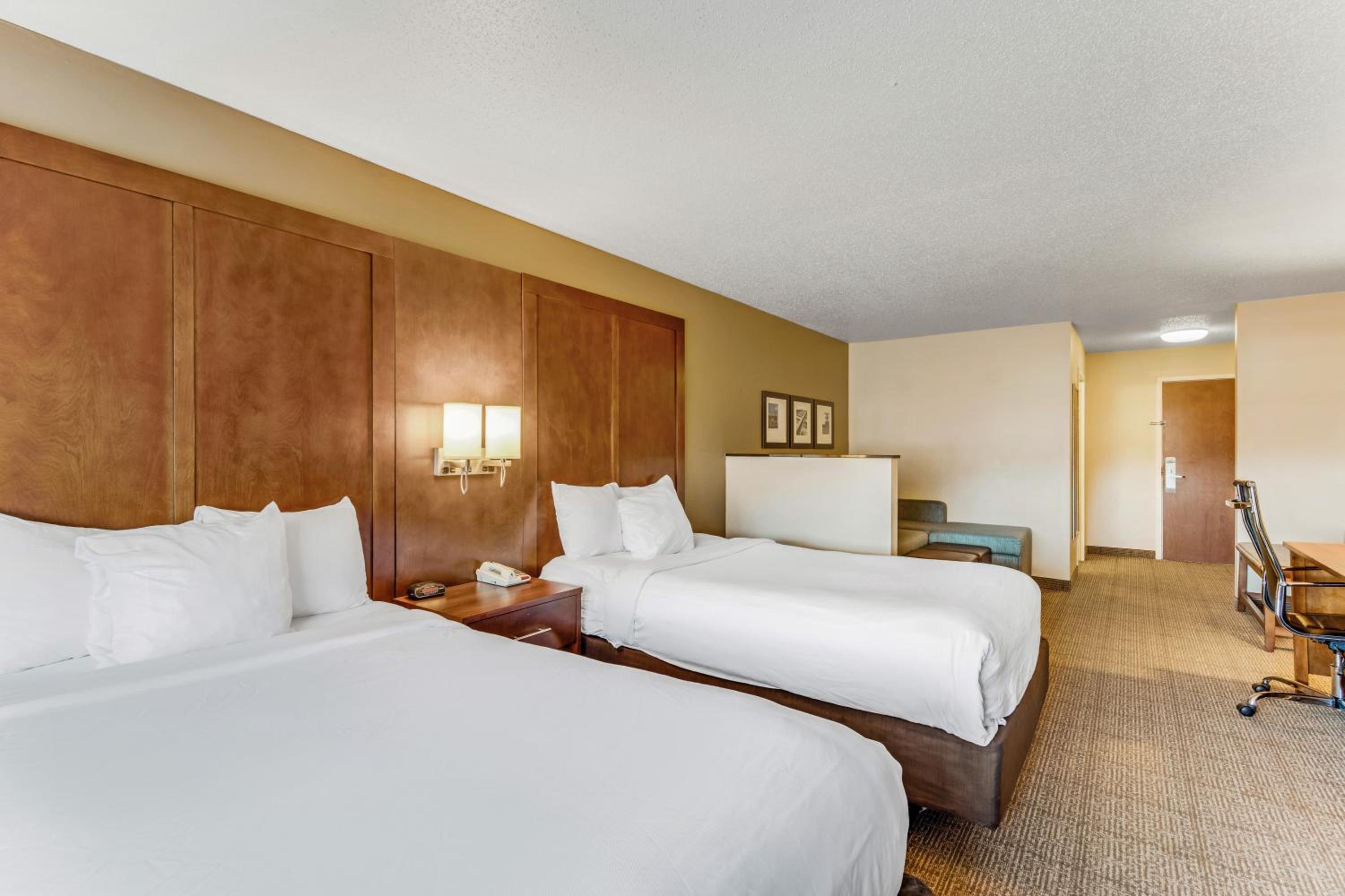 Double Suite with Two Double Beds - Disability Access - Non-Smoking - Photo 8