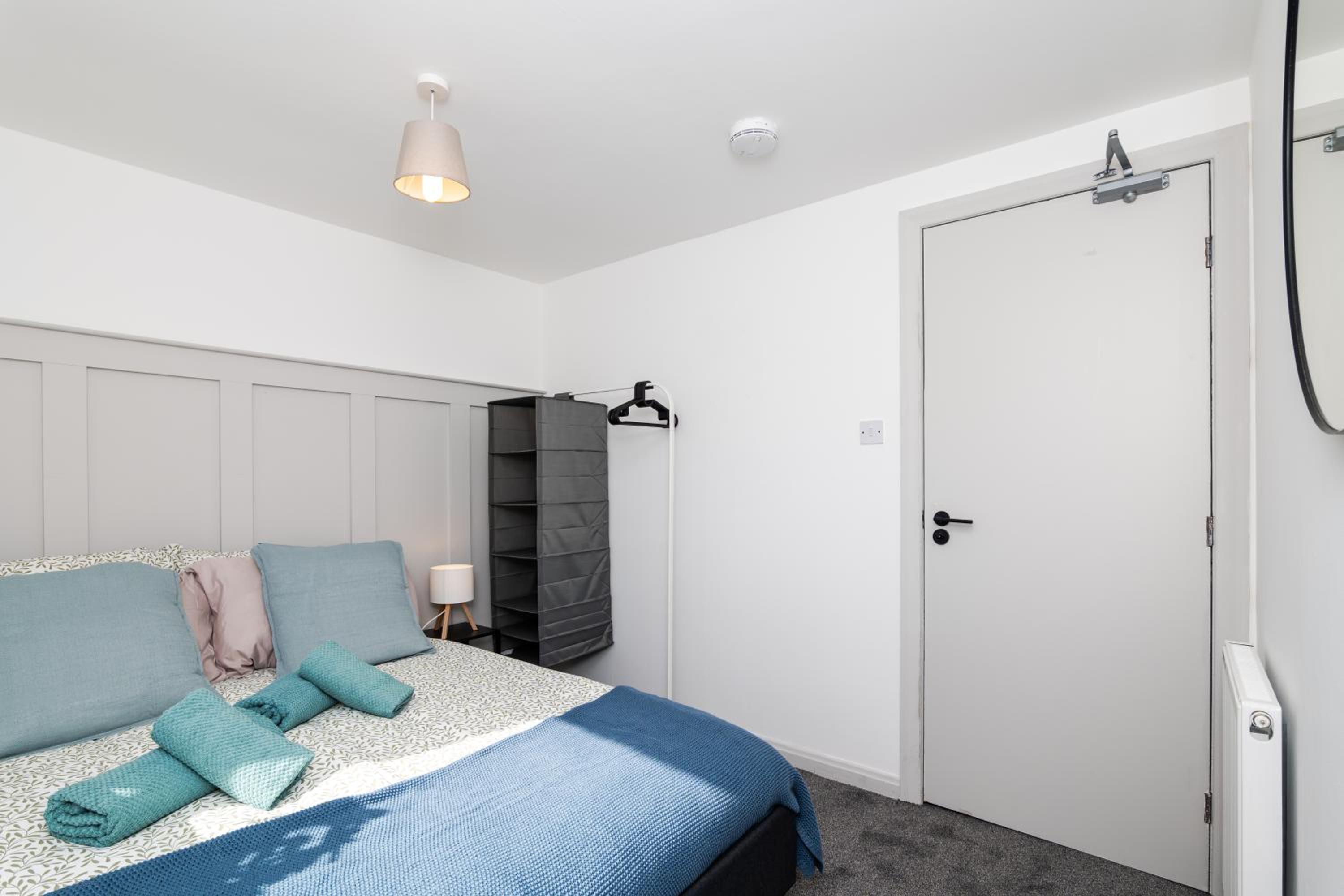 Apartment photo 3