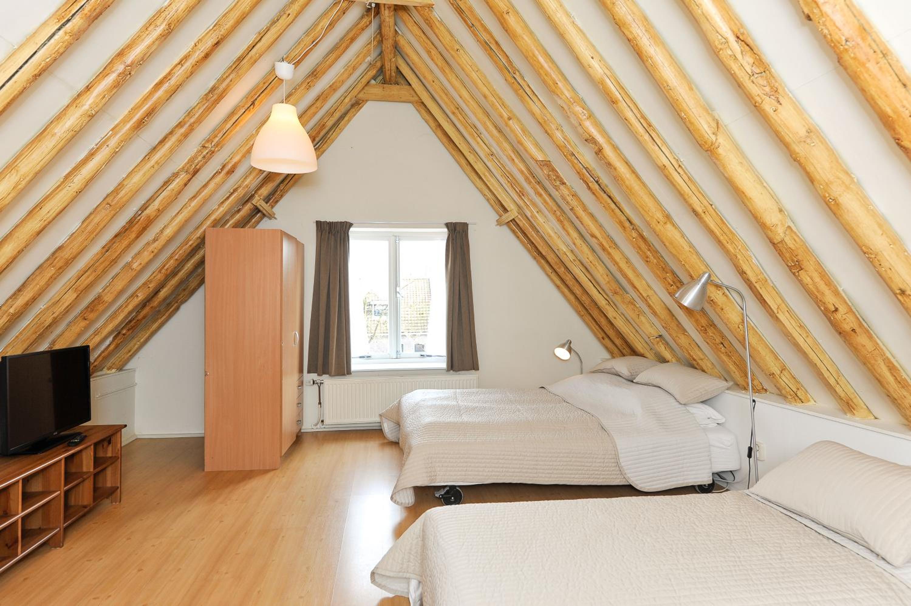 Quadruple Room - Photo 12