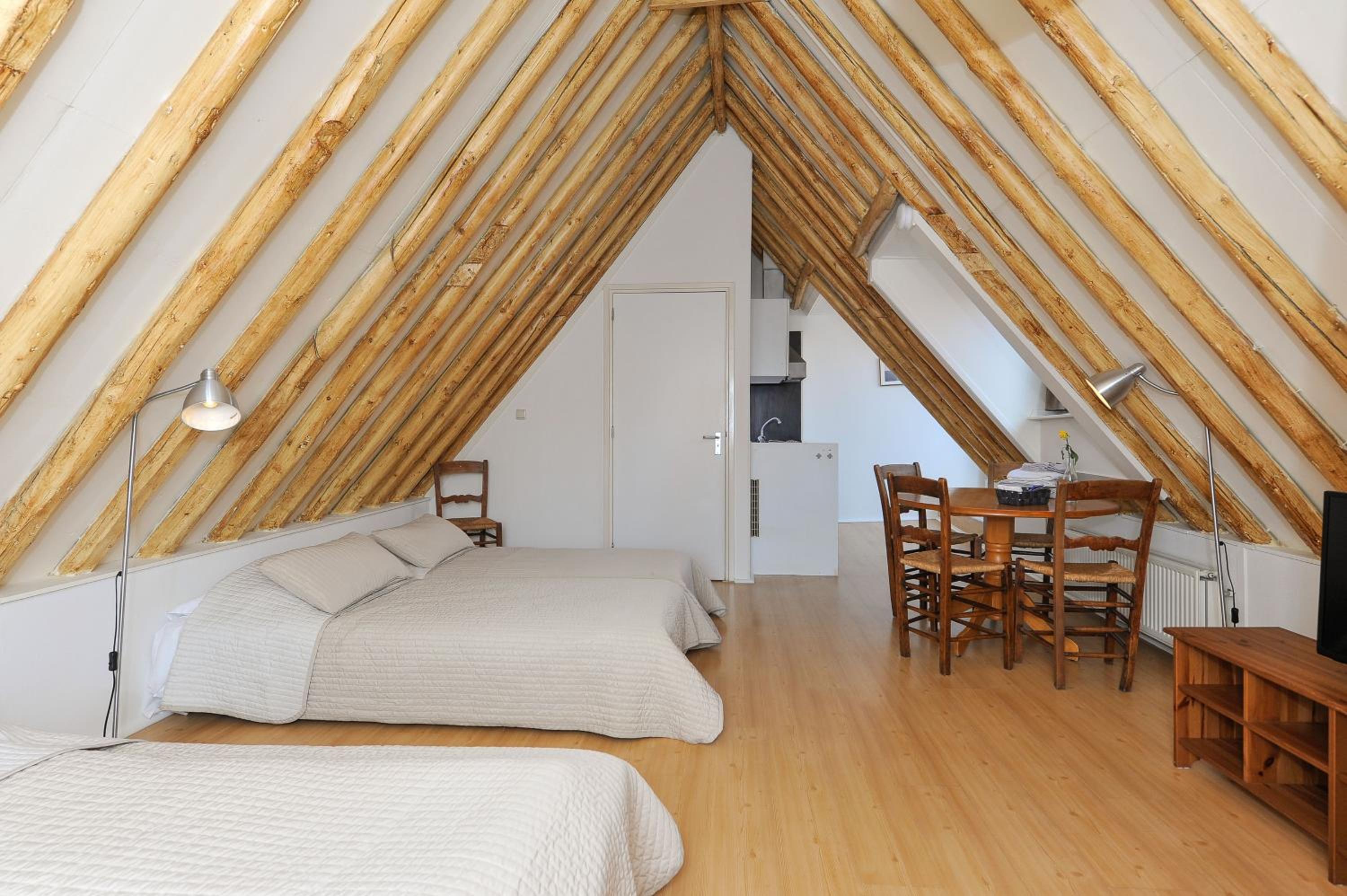 Quadruple Room - Photo 2