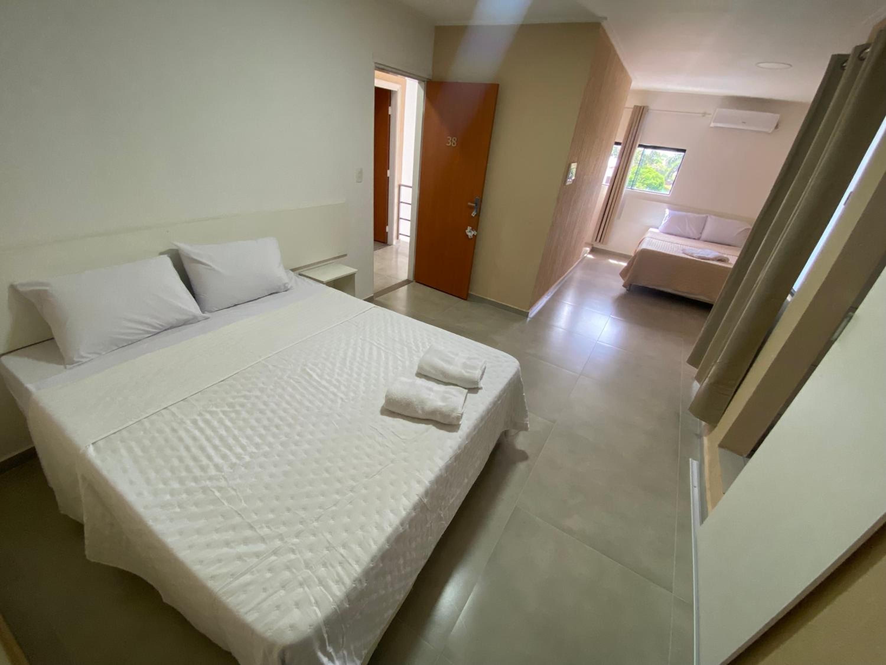 King Room with Two King Beds photo 2