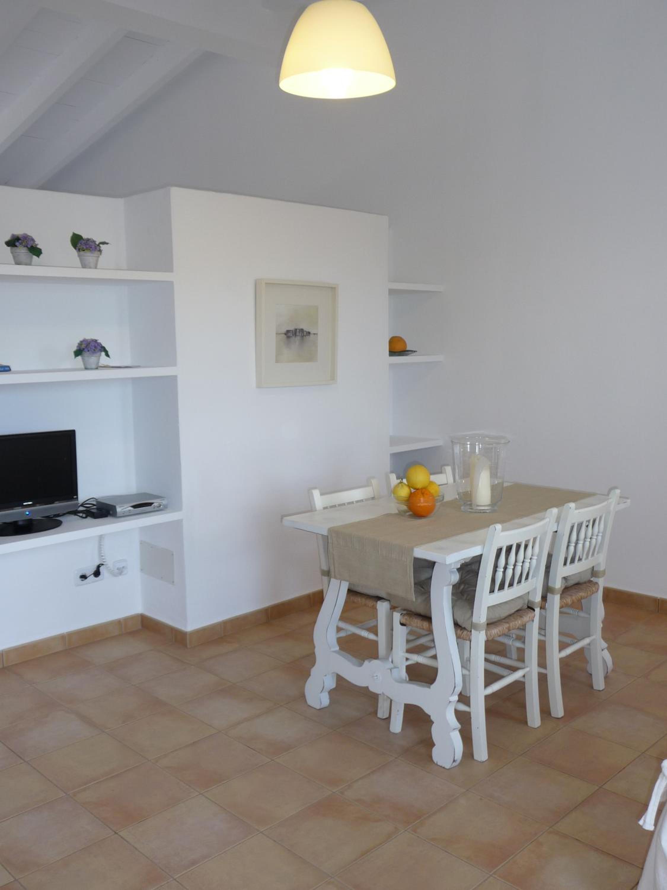 Apartment with Terrace photo 3
