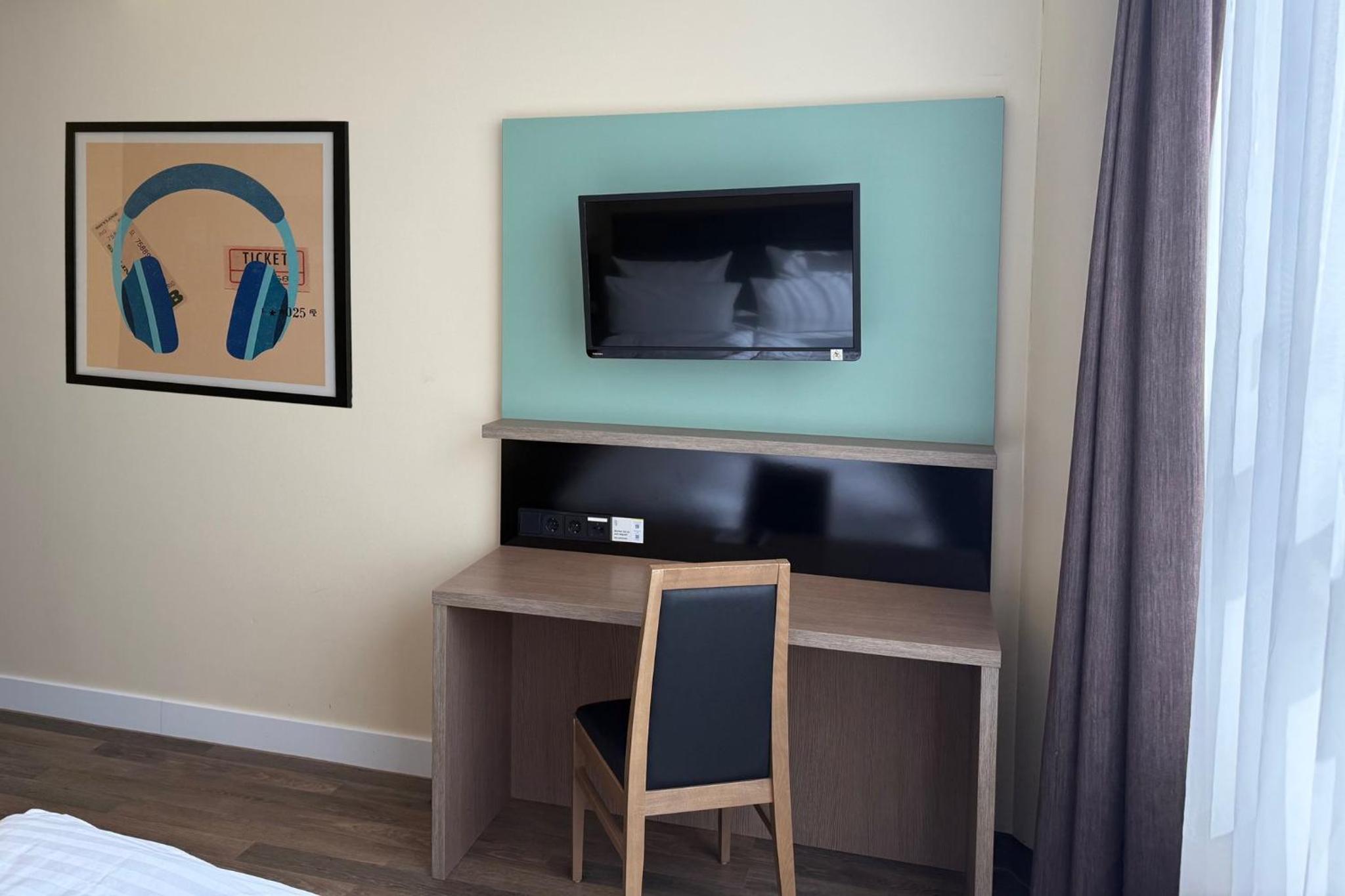 Single Room photo 3