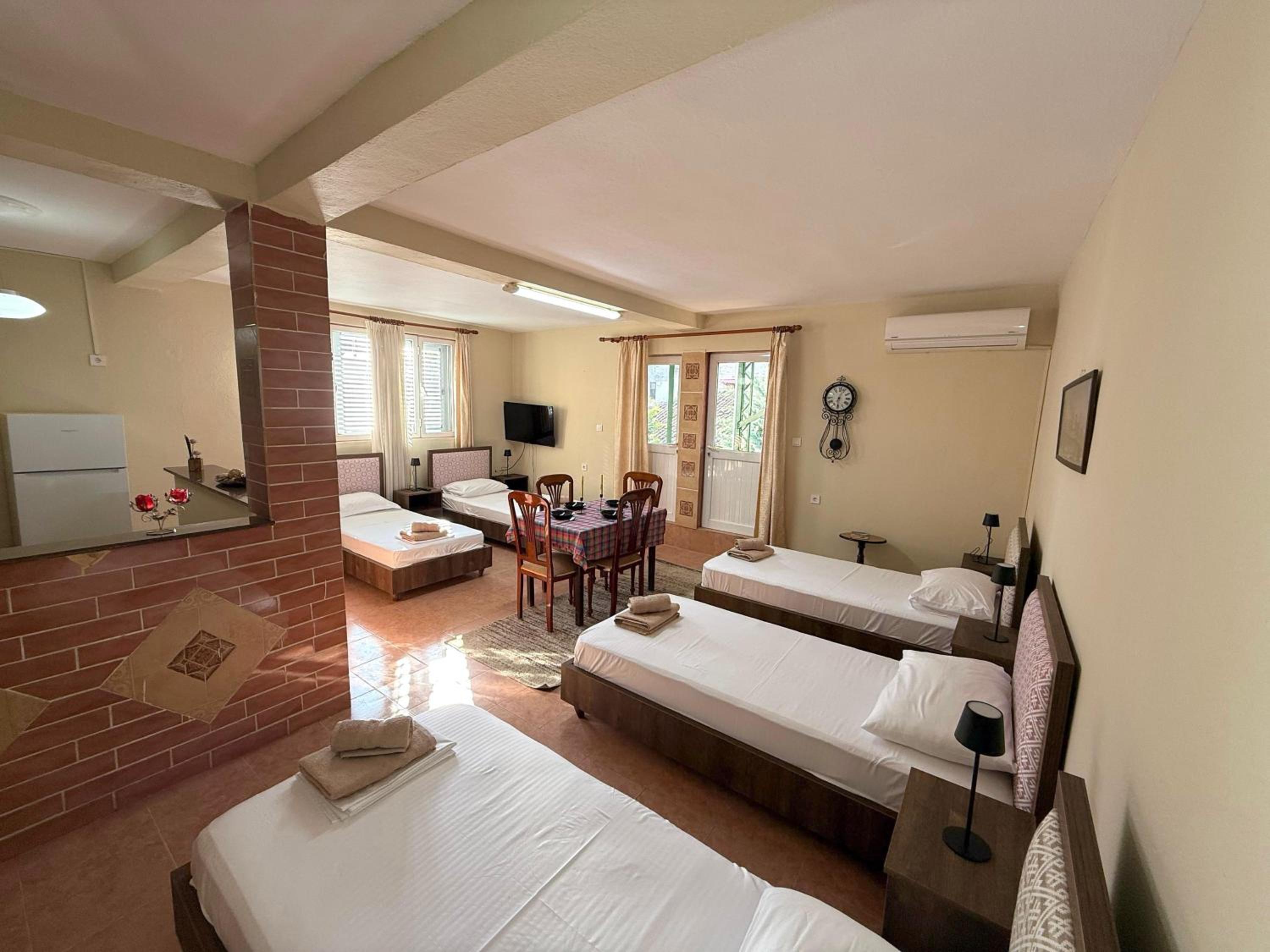 Family Room with Balcony photo 1