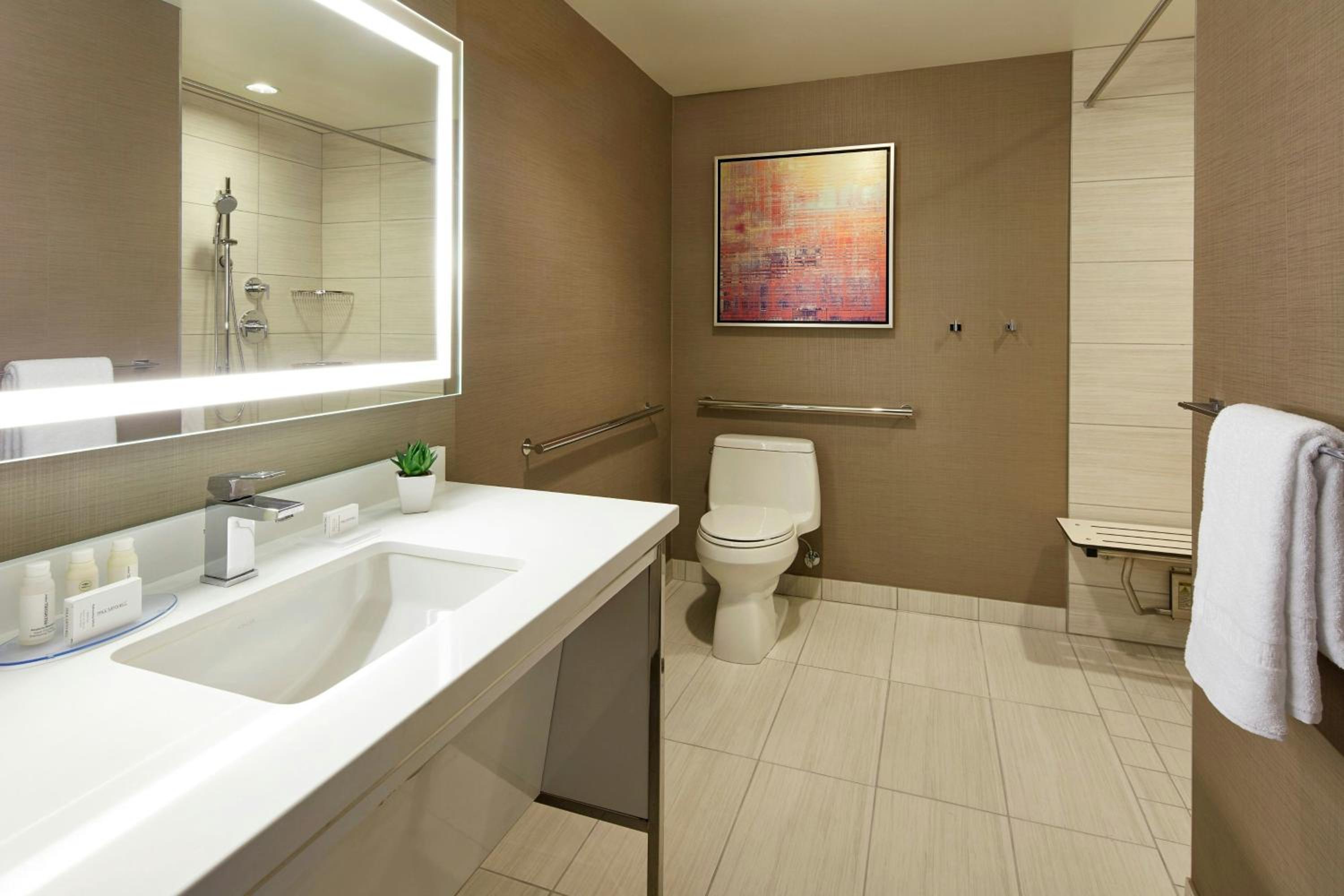 One-Bedroom Deluxe Suite with Two Queen Beds, Sofa Bed and Roll-In Shower - Mobility and Hearing Accessible