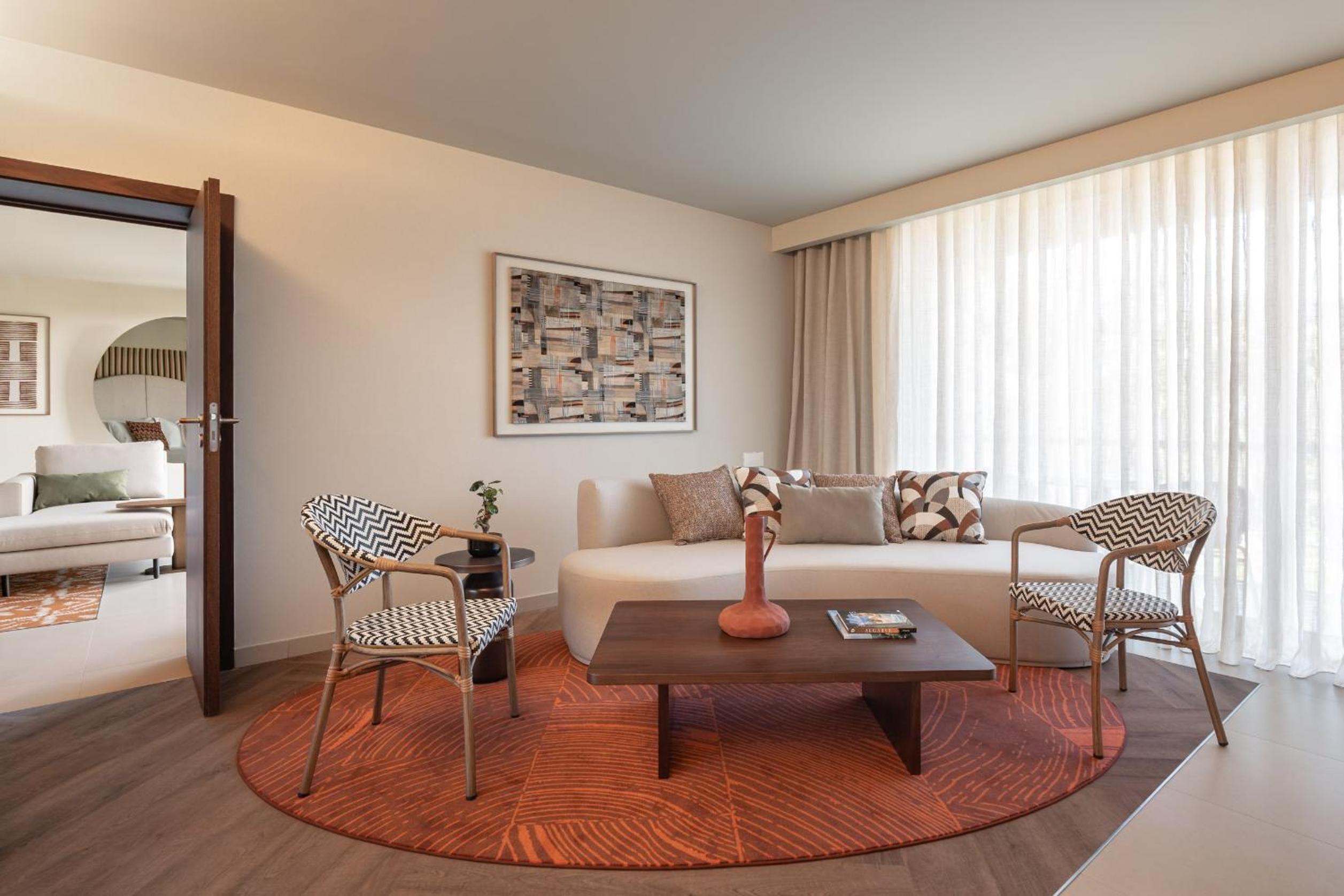 One-Bedroom Suite