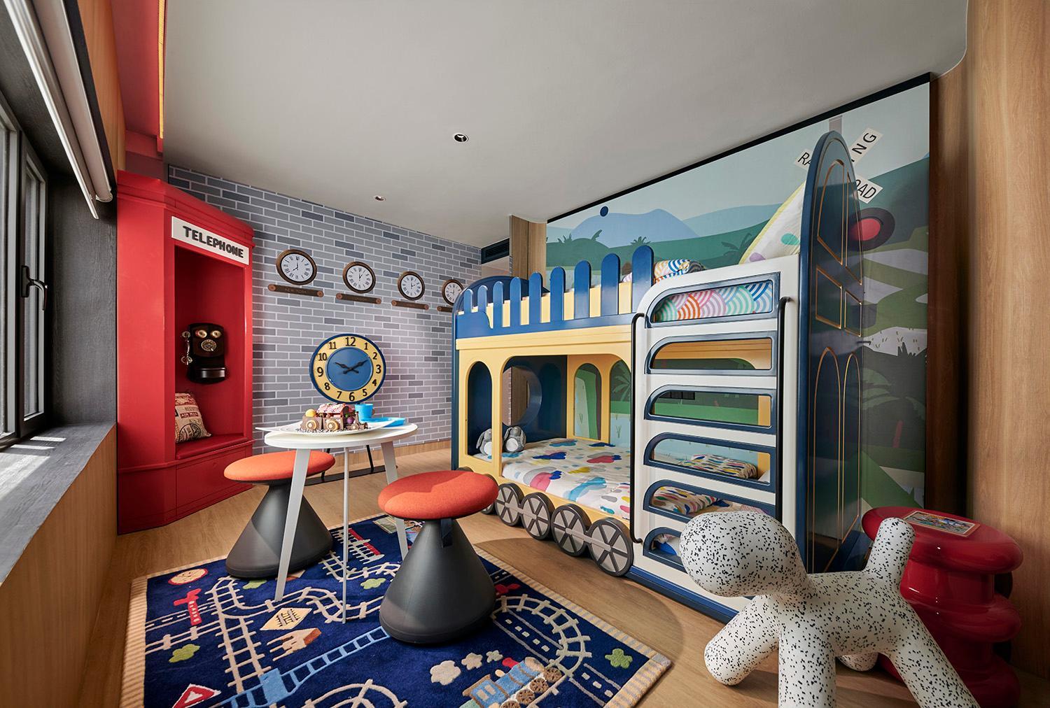 Signature Family Suite - Choo Choo Train