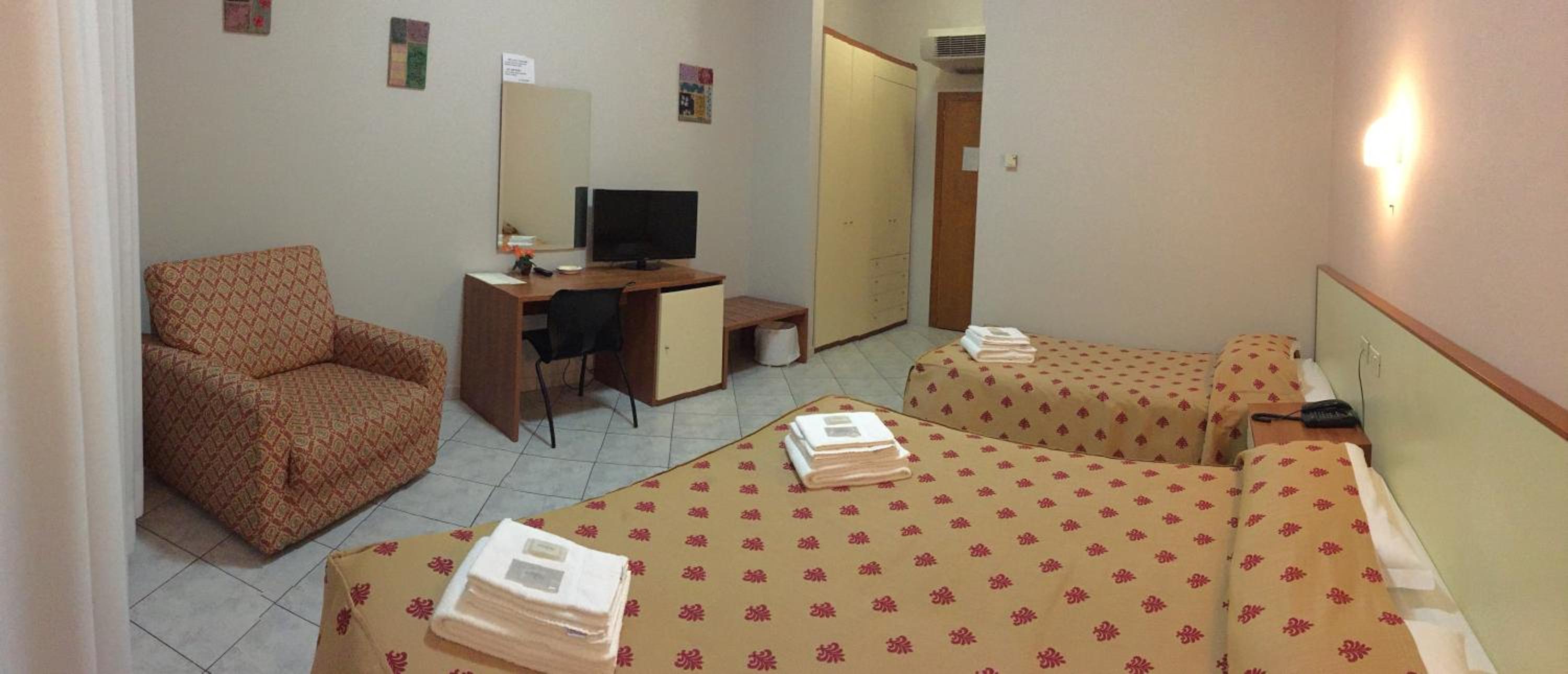 Triple Room - Photo 3