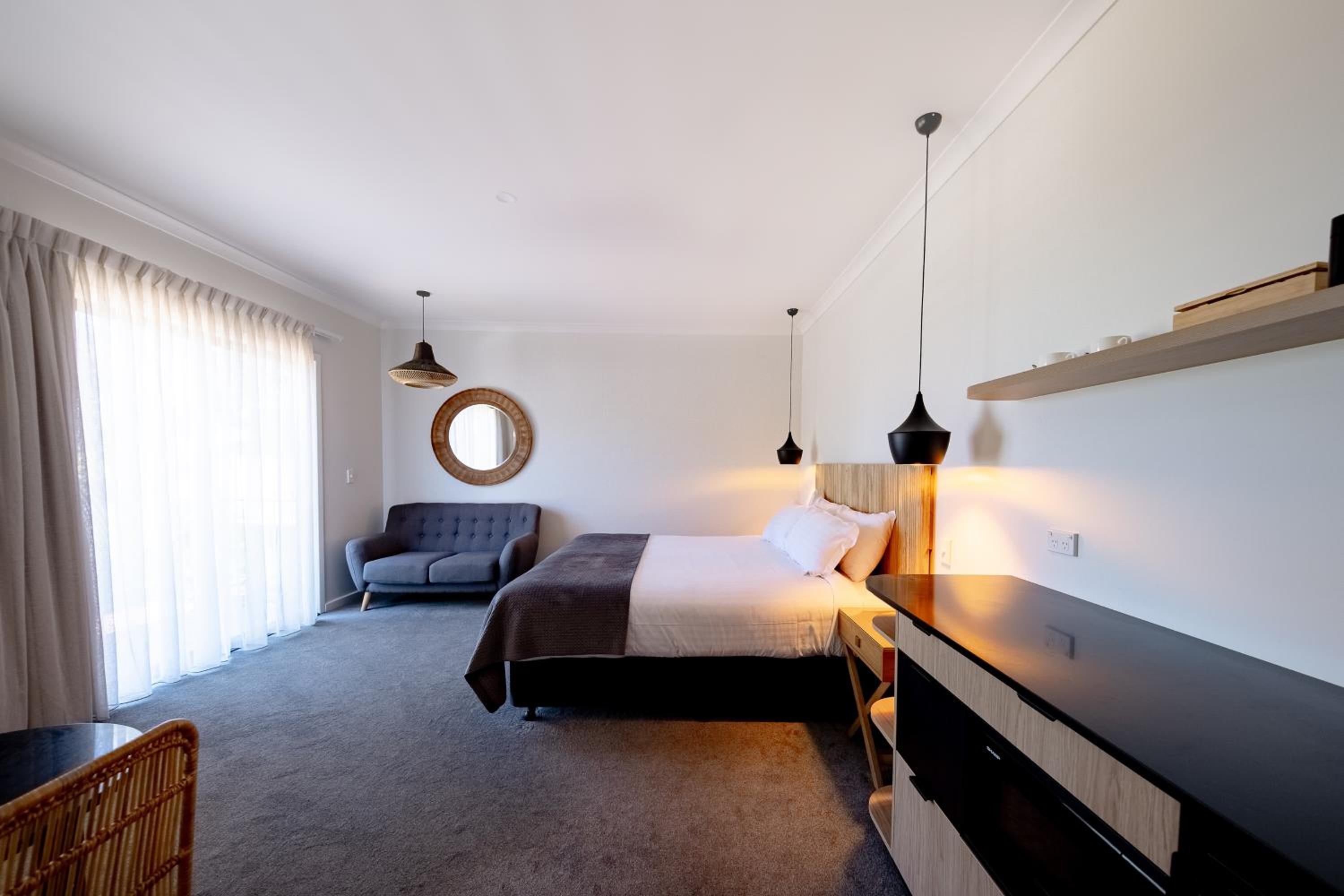 King Room with Sea View - Photo 1