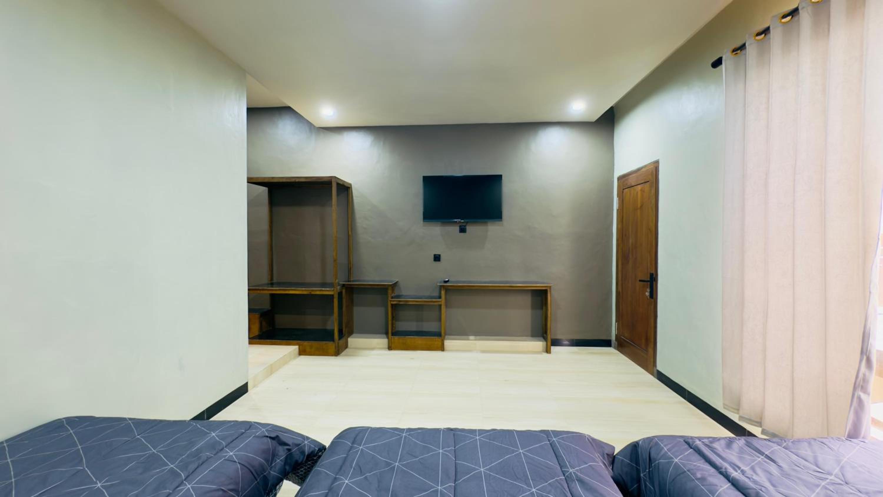 Triple Room with Terrace photo 1