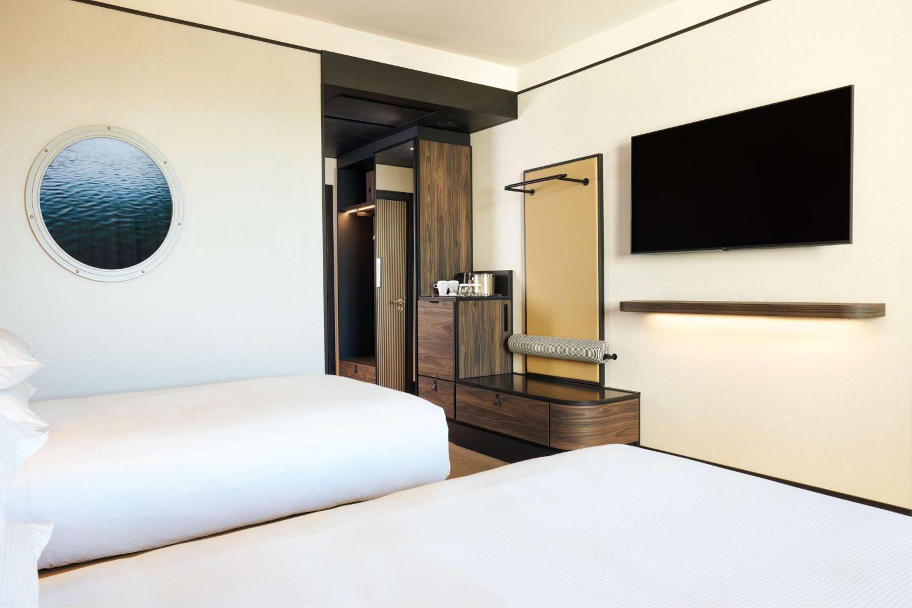 Deluxe Twin Room - Photo 4