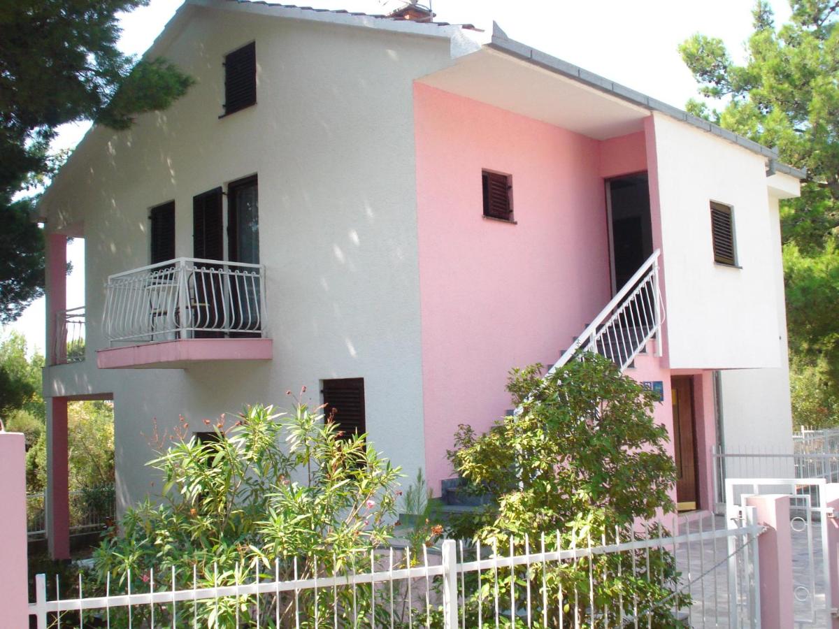 Studio with Balcony photo 2