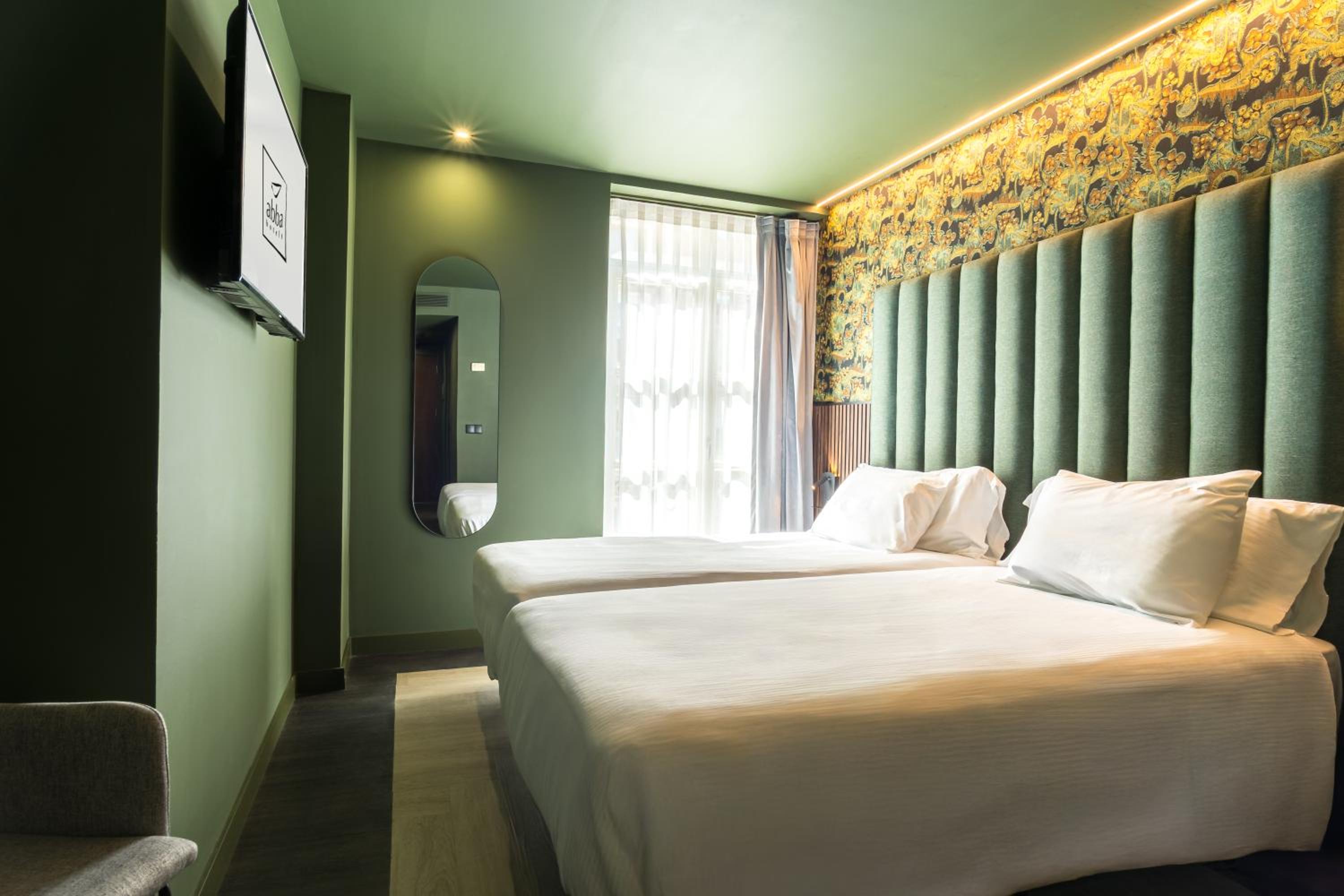 Double or Twin Room - Photo 2