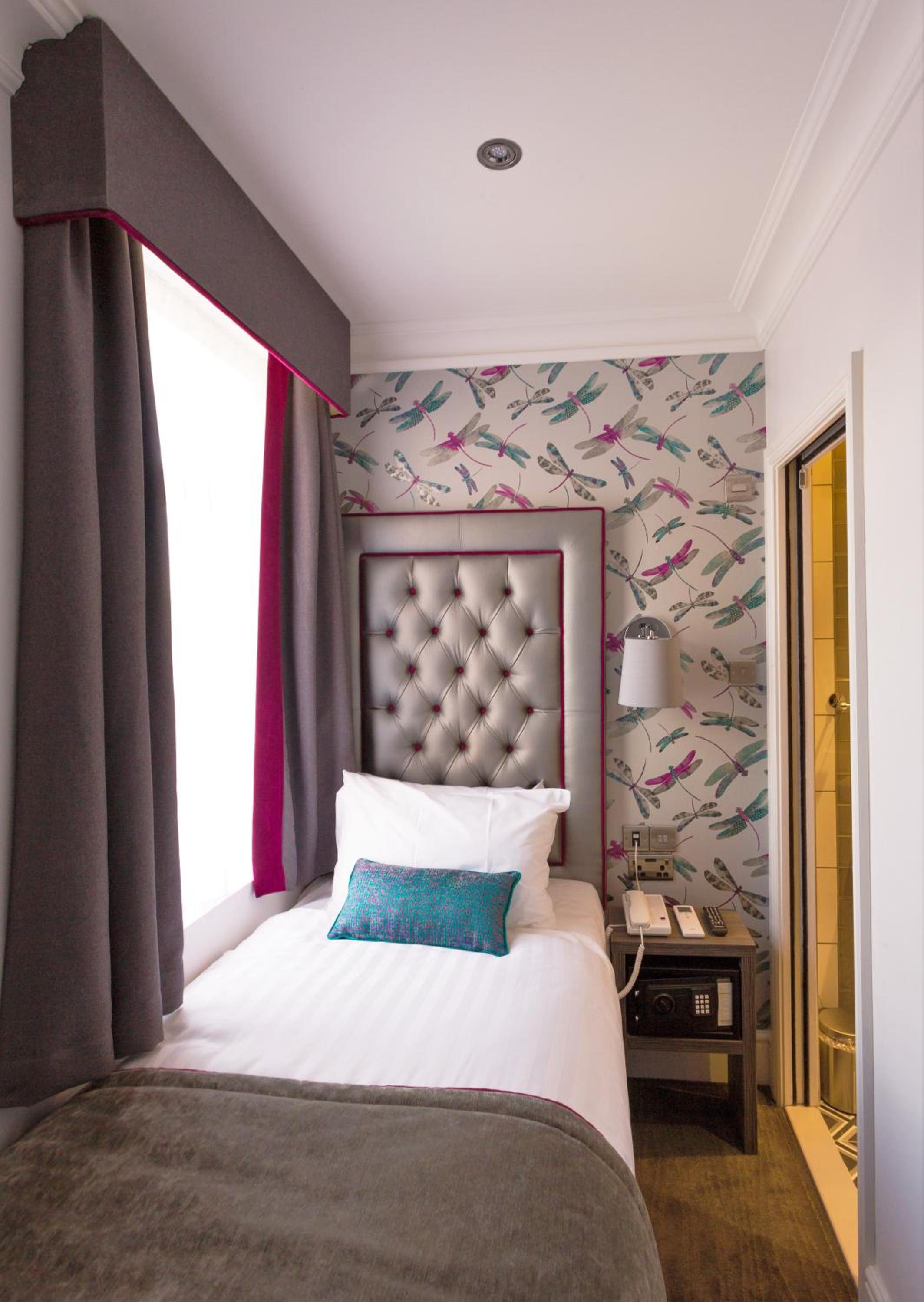 Single Room photo 1