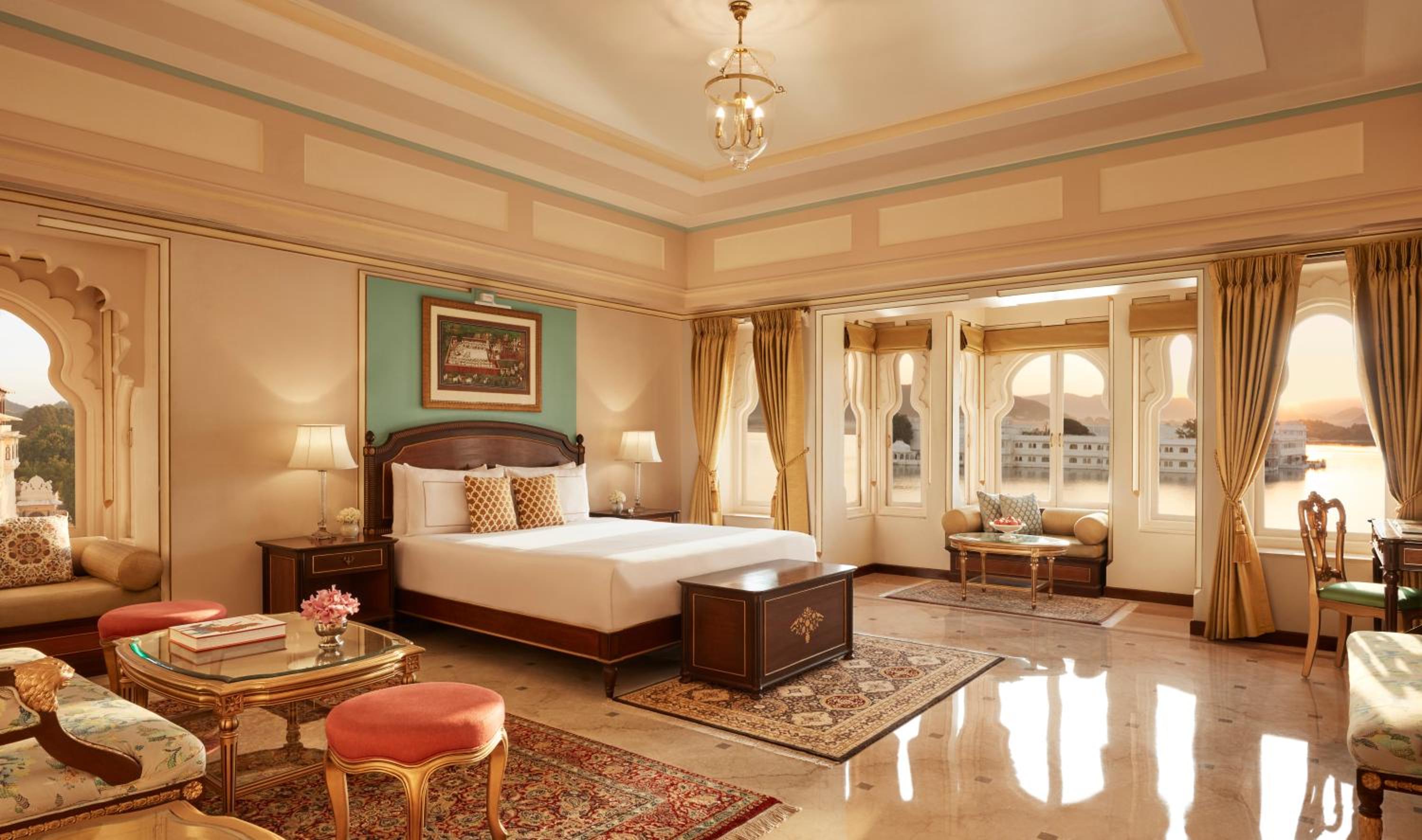 Luxury Suite Lake View - Photo 1