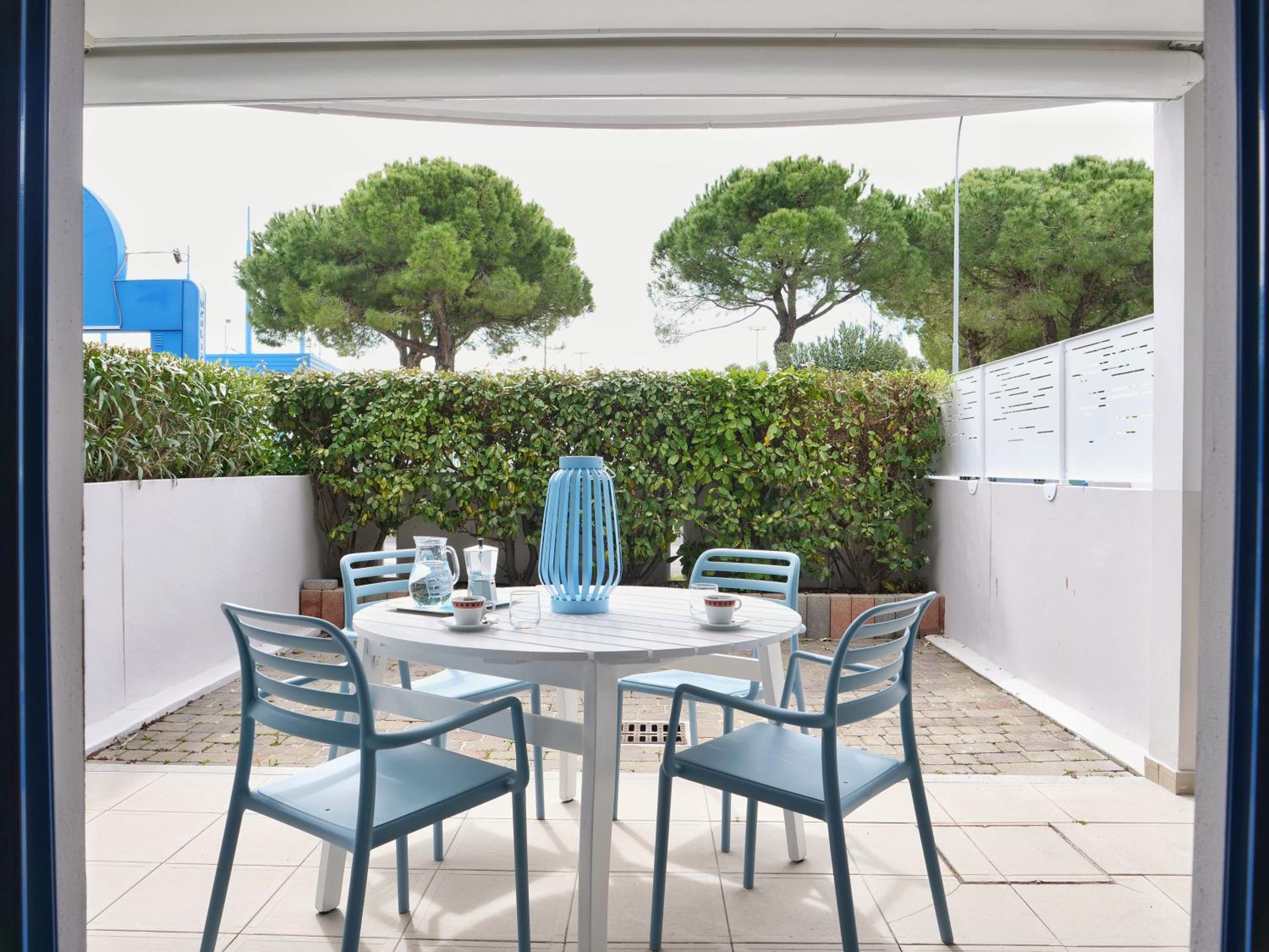 Family Two-Bedroom Apartment with View