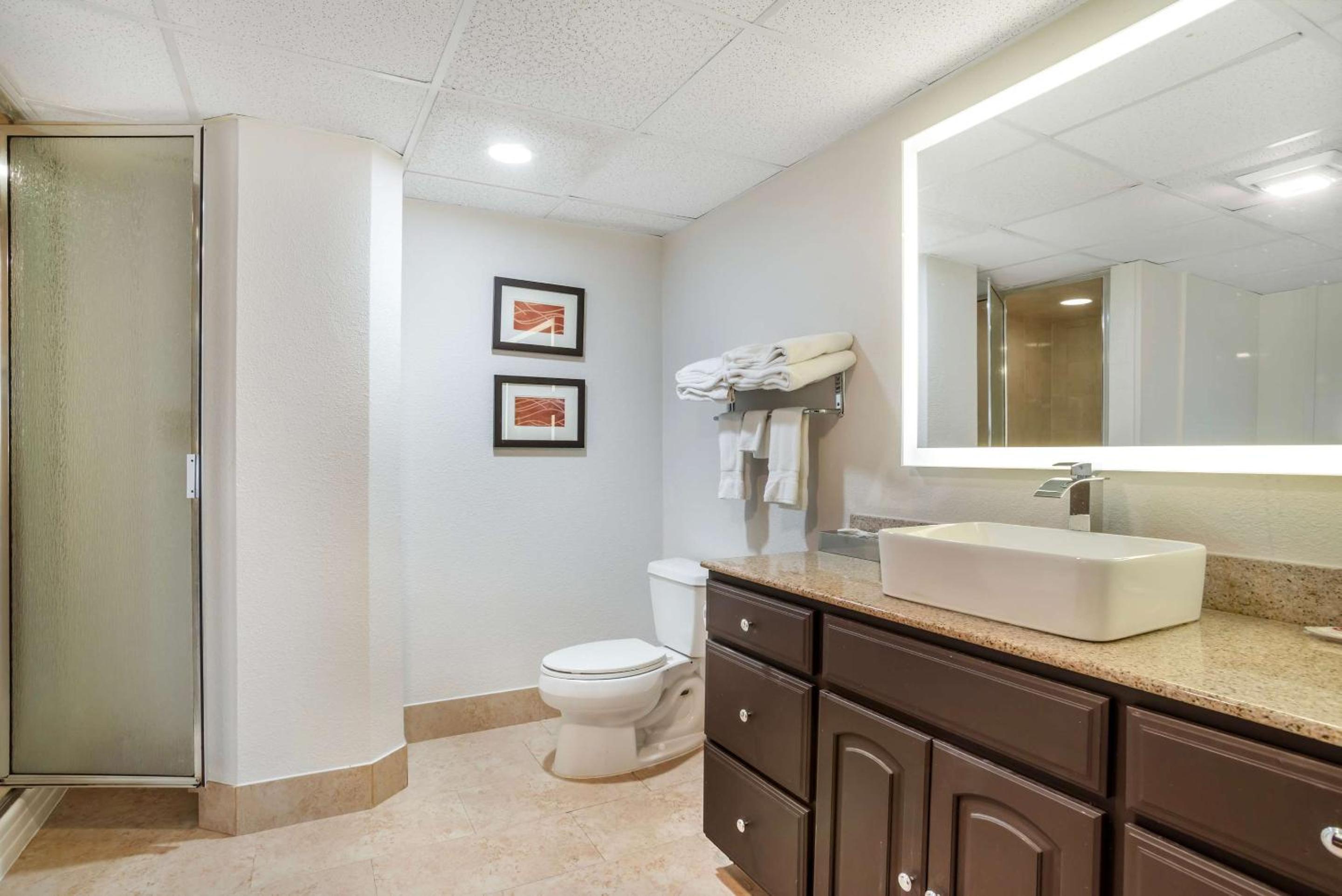 Family Suite - Non Smoking photo 1