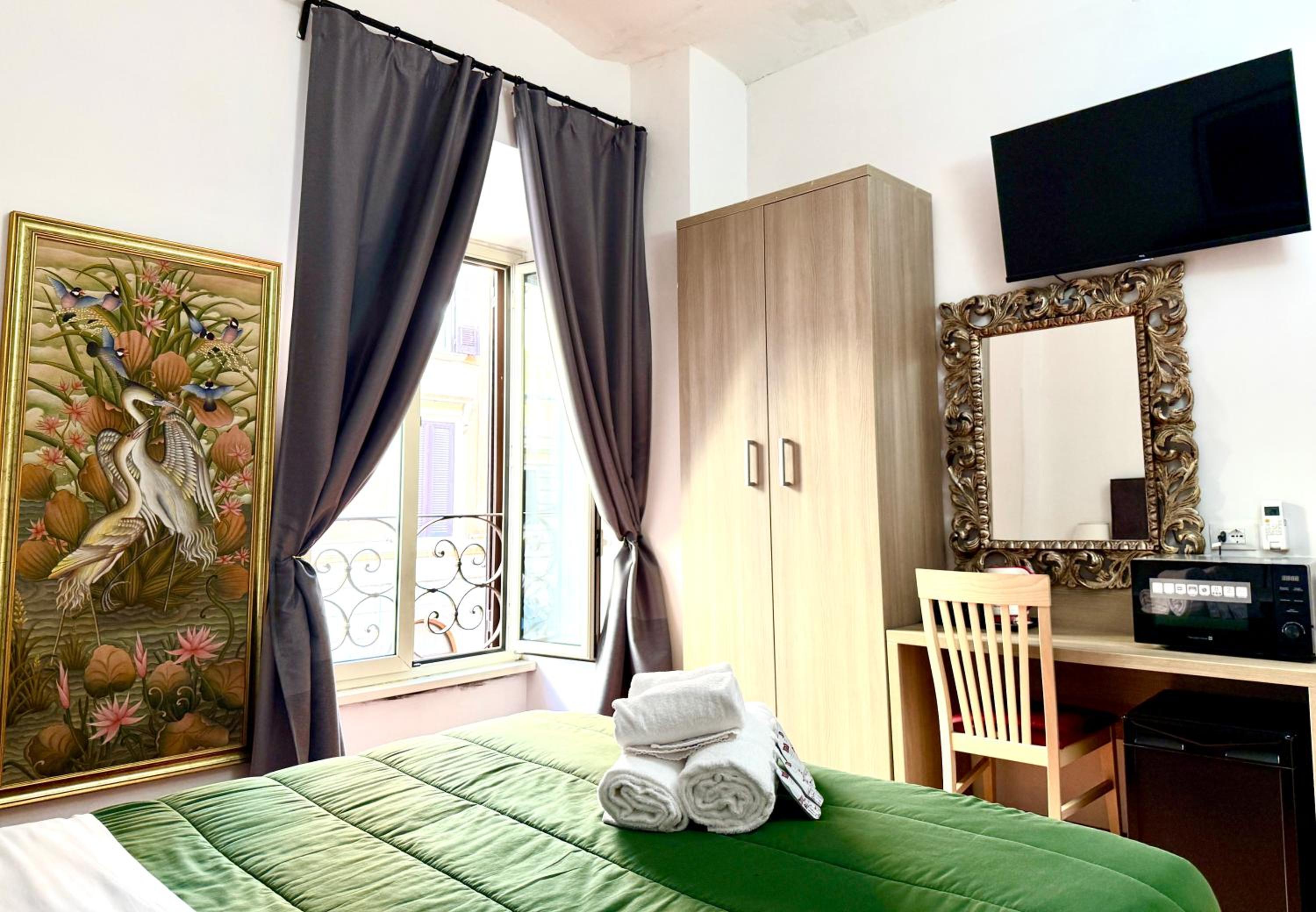 Deluxe Double Room photo 3