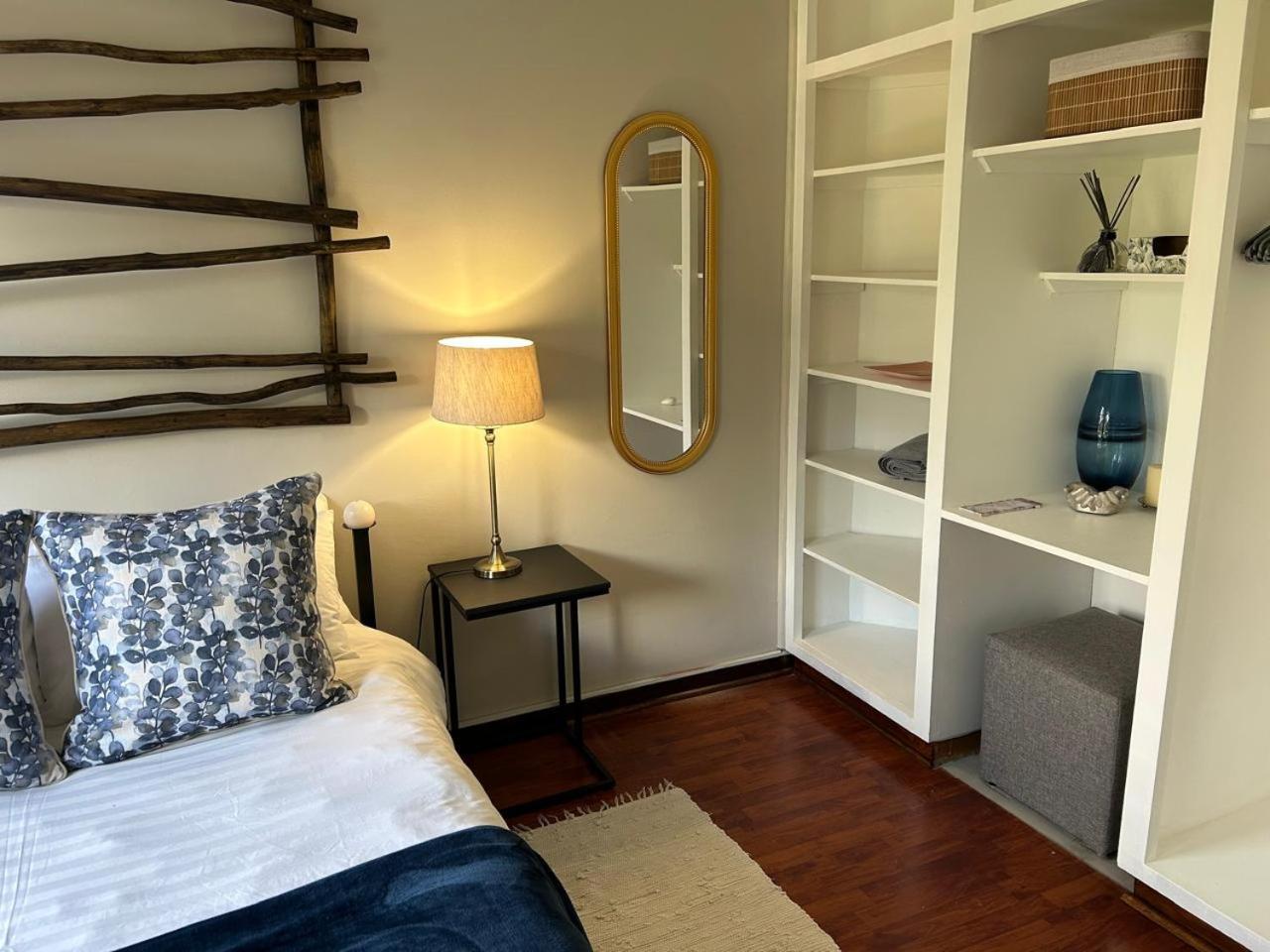 Double Room with Garden View - Photo 10