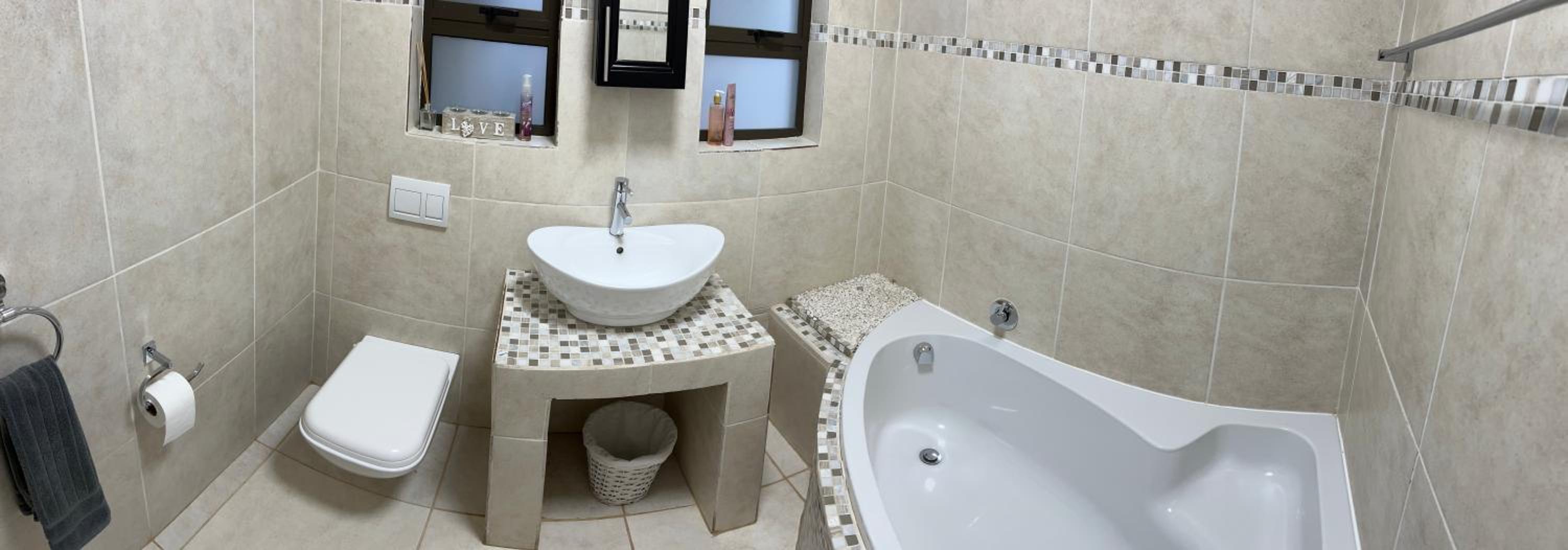 Double Room with Garden View - Photo 16