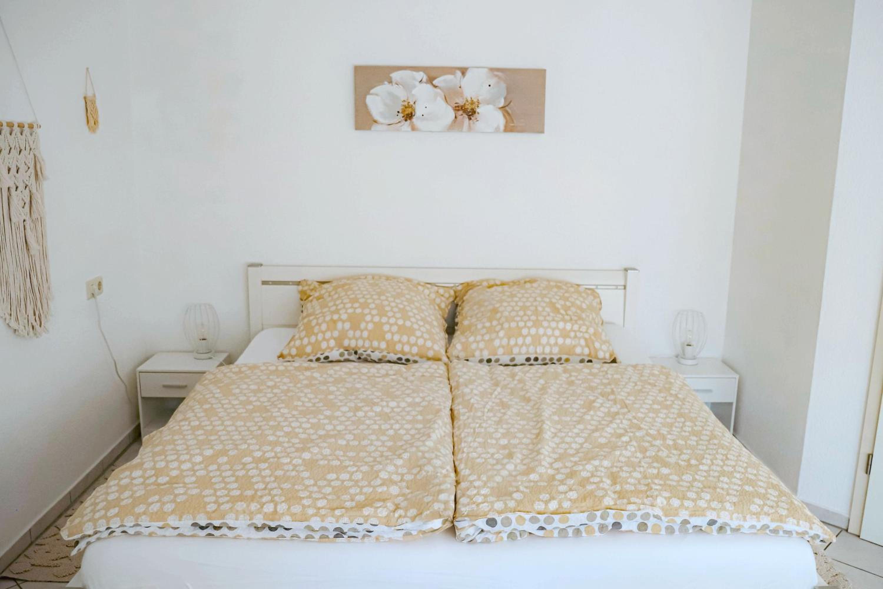 Deluxe Double Room with Shower photo 3