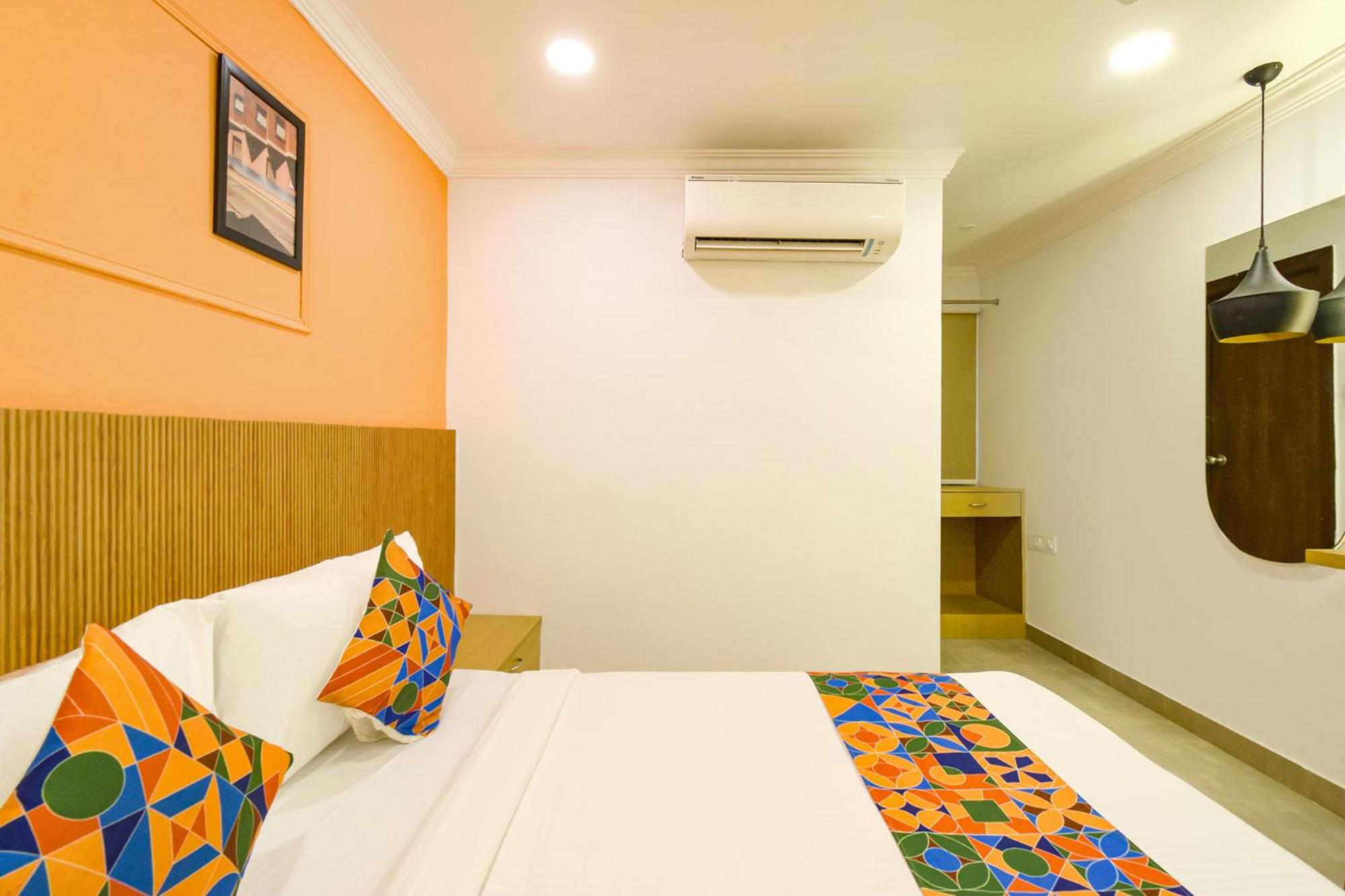 Deluxe Room - Photo 3