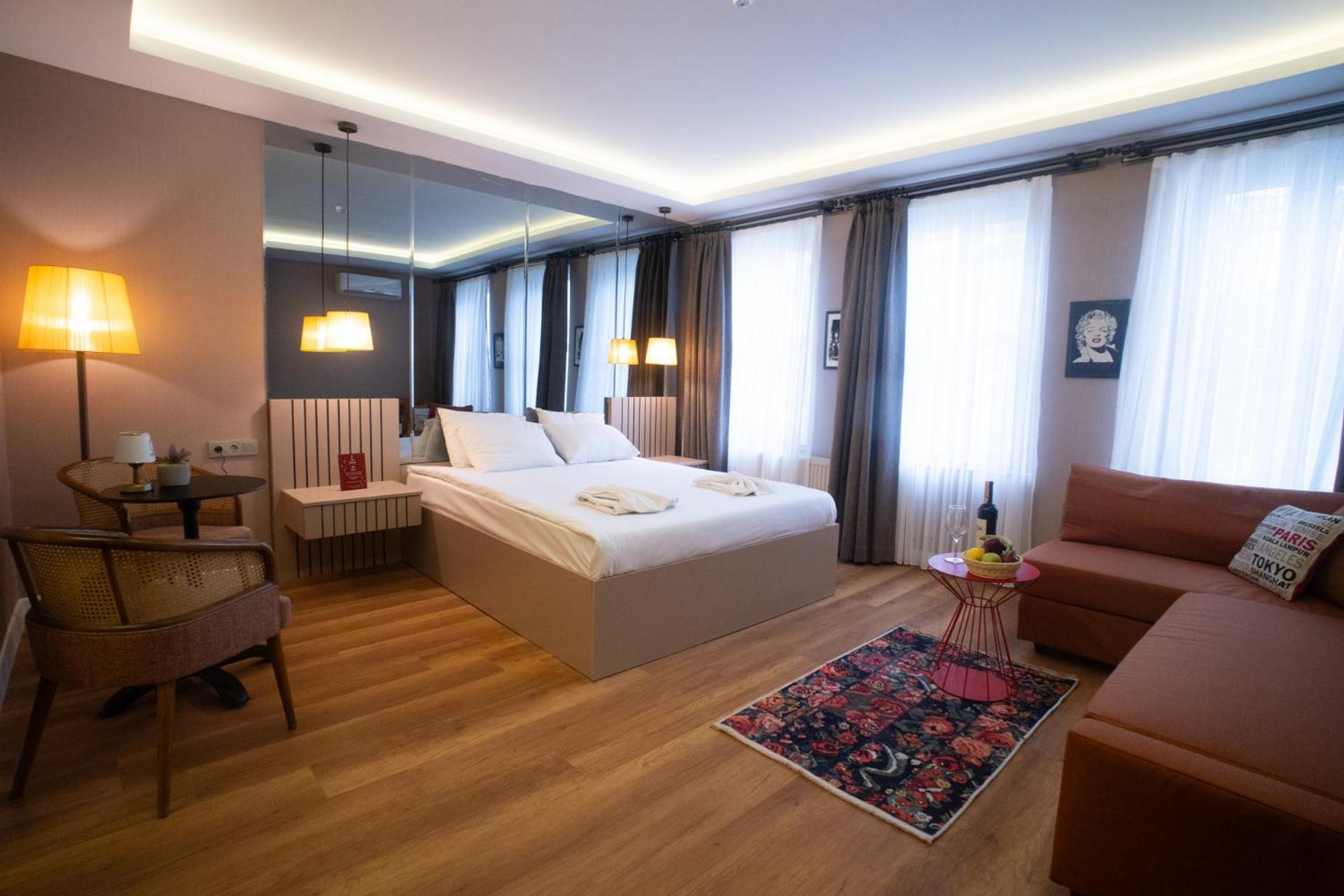 Deluxe Triple Room photo 1