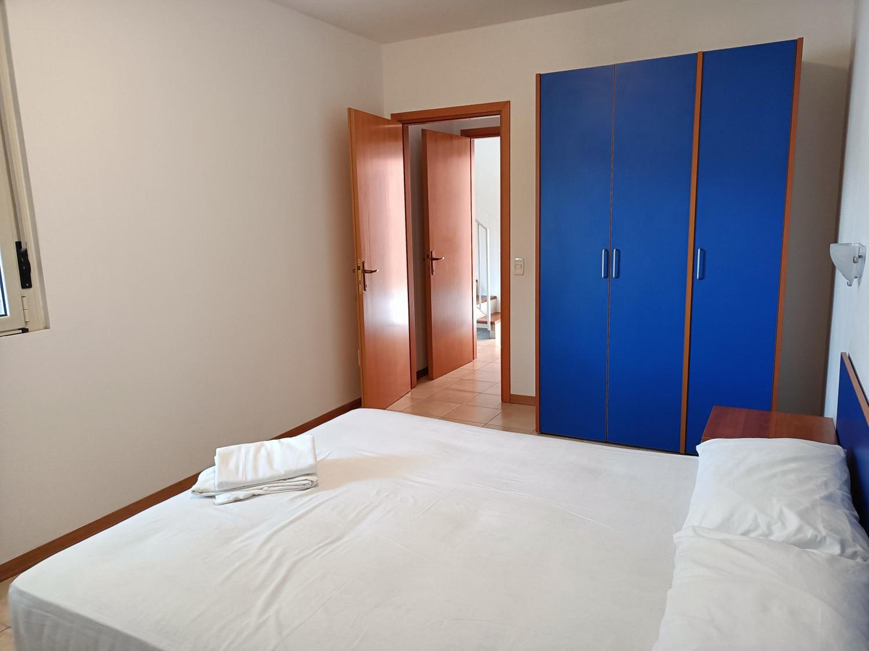 Two-Bedroom Apartment with Balcony and Terrace photo 3